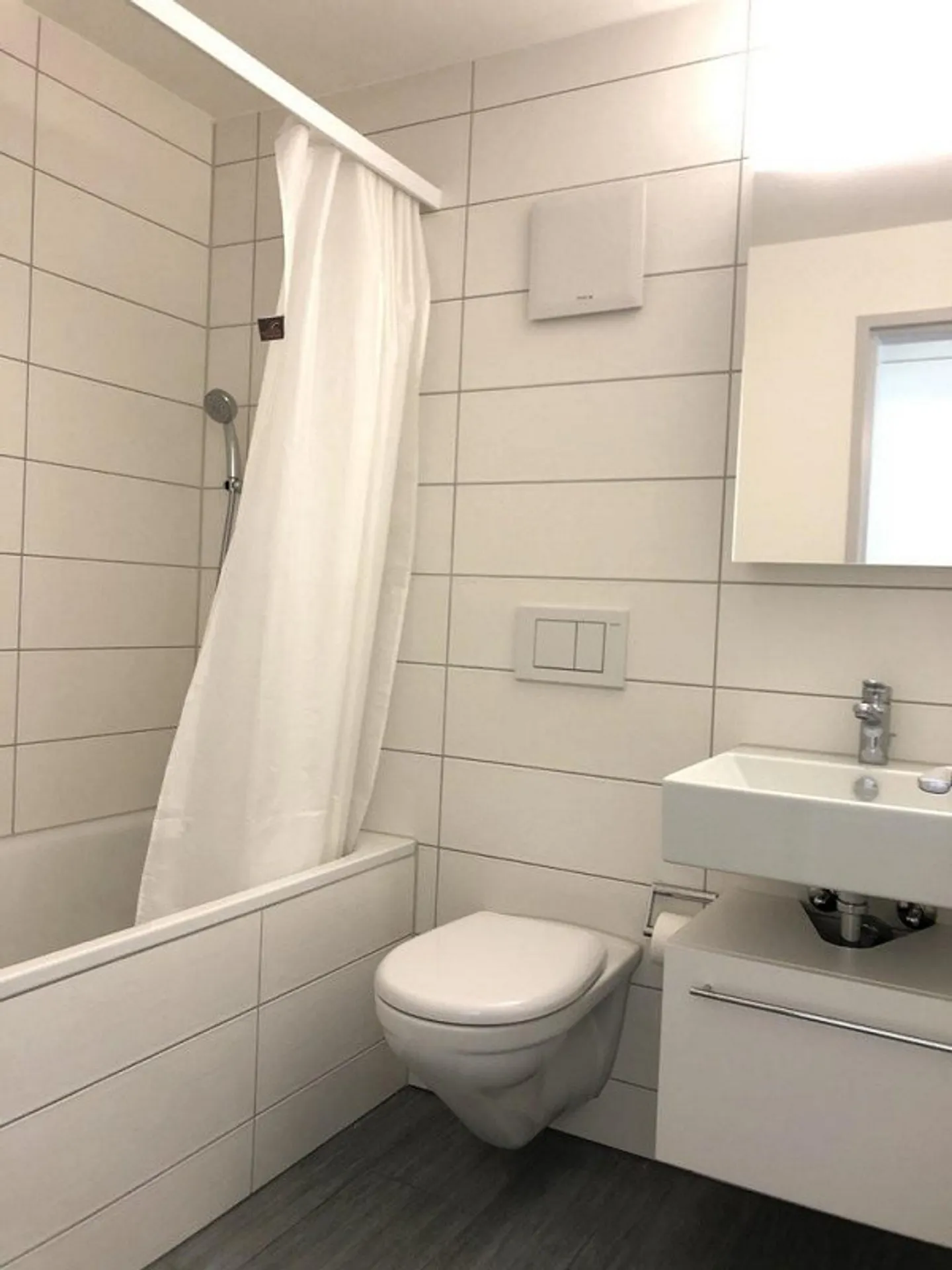 Schöne 4.5-Zimmer-Wohnung in Thun - Photo 8 of 10