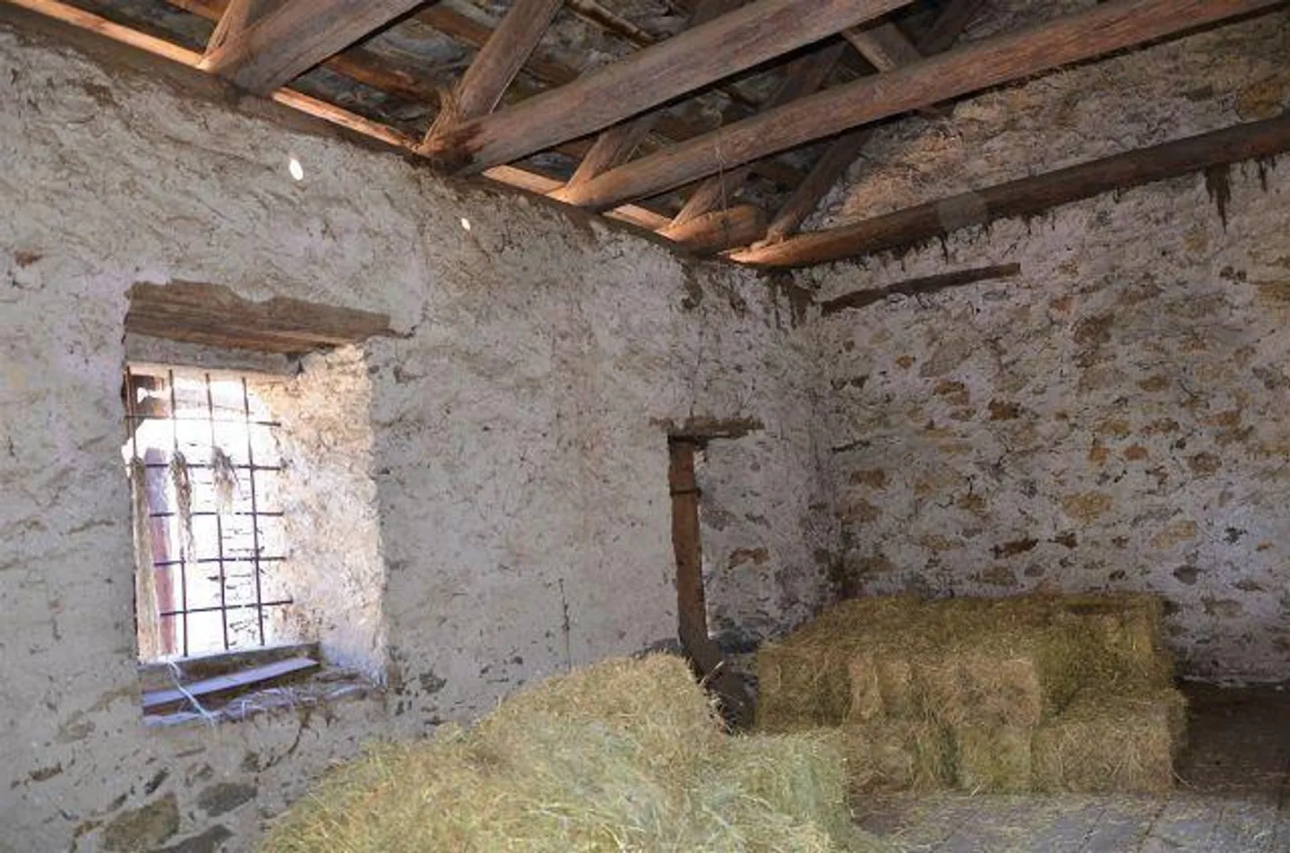 Renovierungsmöglichkeit in Malvaglia - Foto 8 von 25