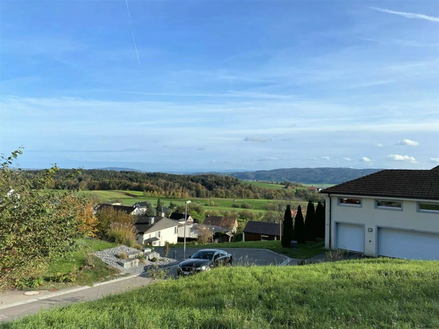Parcela esclusiva con vista lontana in una posizione collinare ben soleggiata - Foto 5 di 11