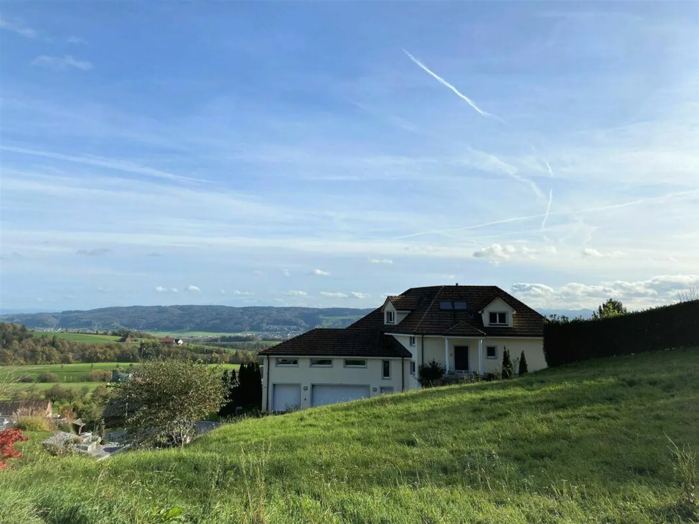 Parcela esclusiva con vista lontana in una posizione collinare ben soleggiata - Foto 8 di 11