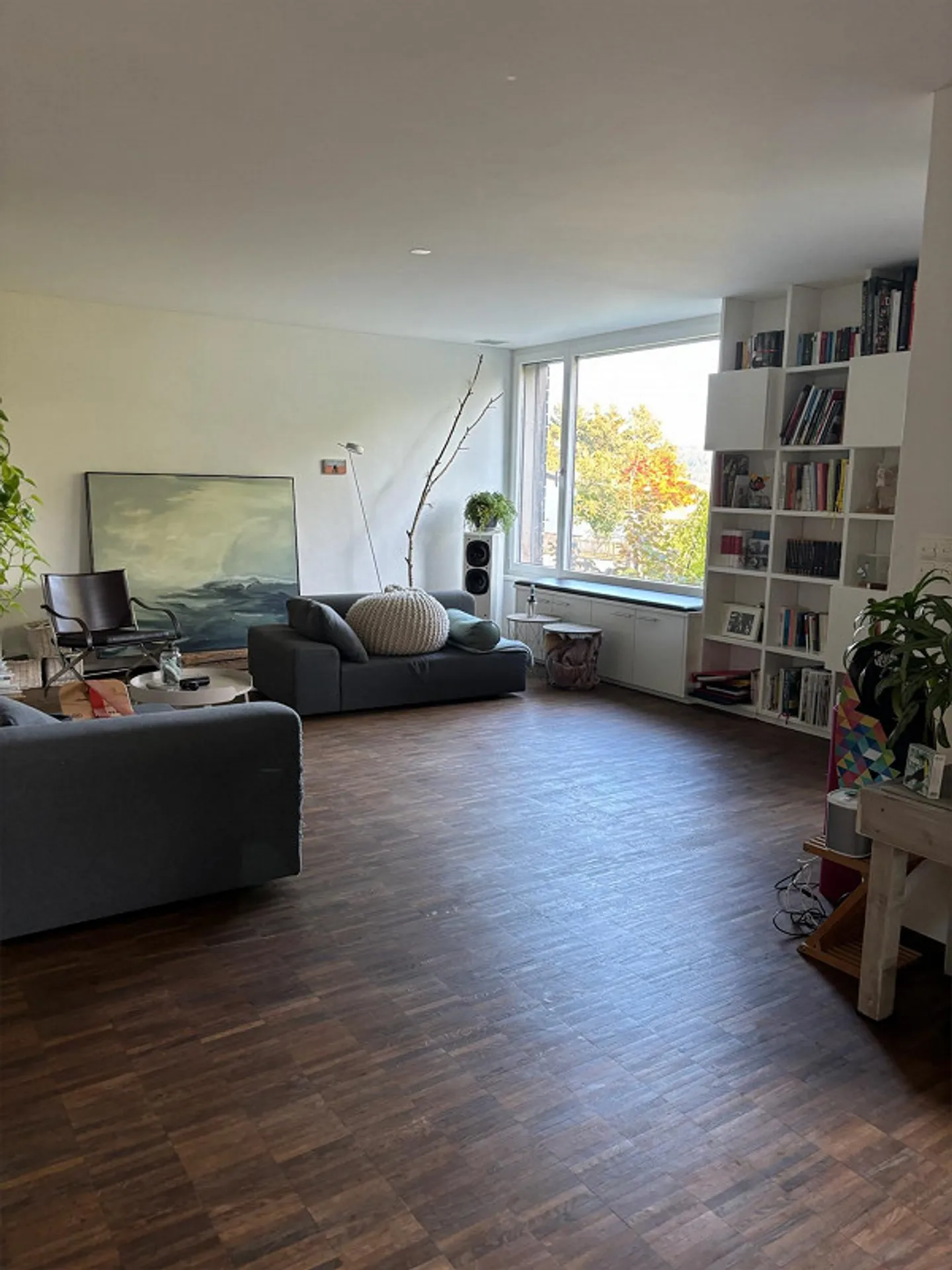 Grosses Einfamilienhaus mit Garten und Garage am Rande der Rebberge - Foto 3 von 14