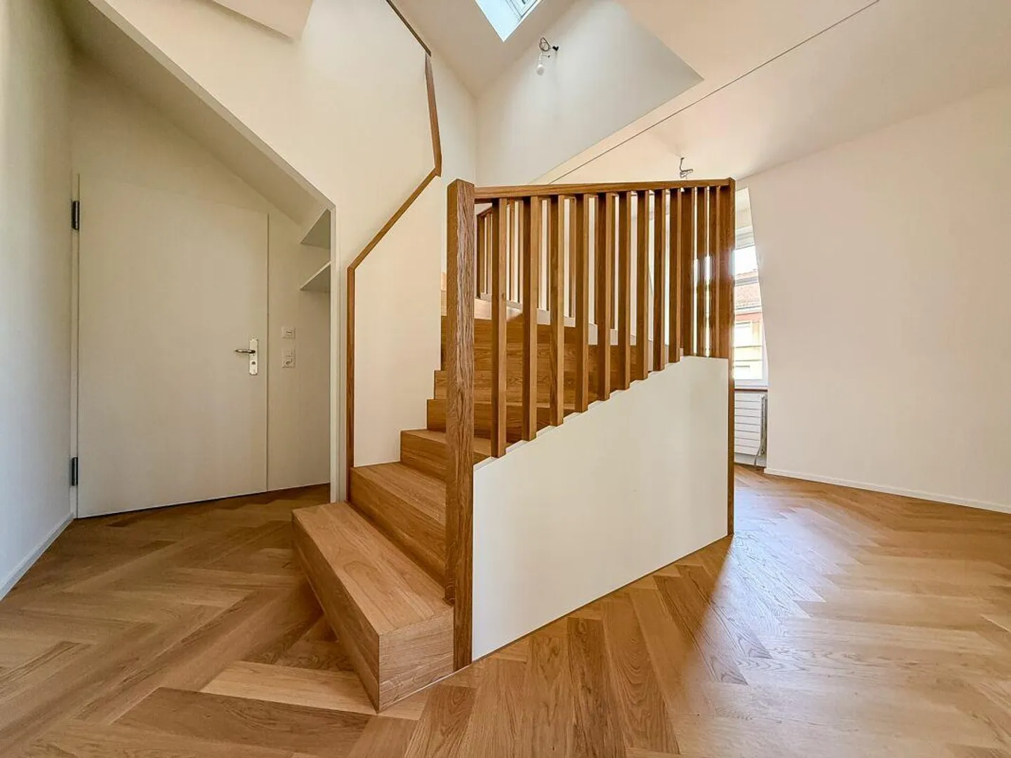 Stilvolle Maisonettewohnung mit viel Charakter - Photo 1 sur 13