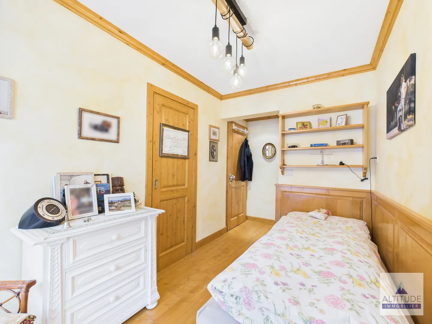 Chalet in Crans-Montana - Foto 9 von 13