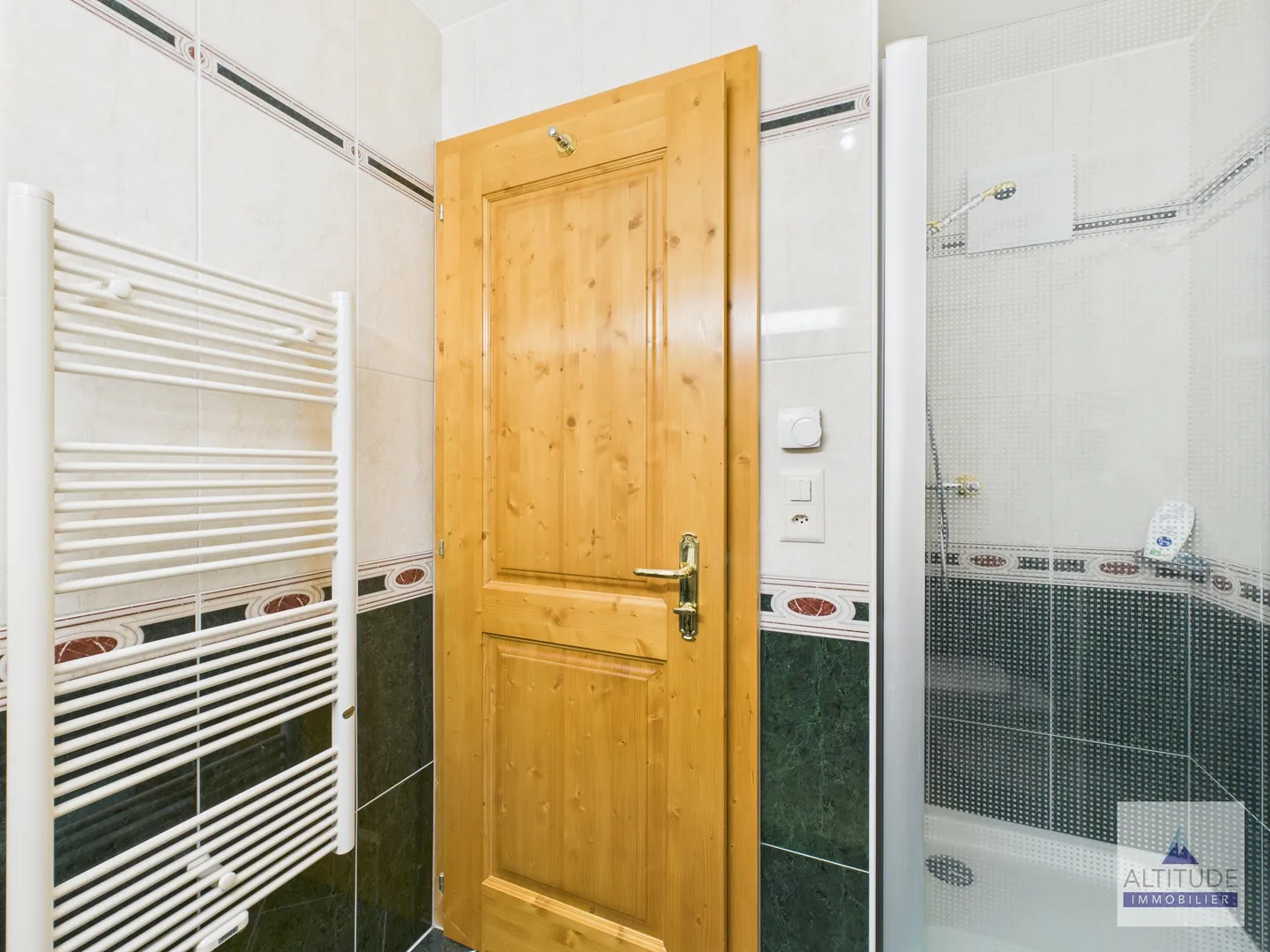 Chalet in Crans-Montana - Foto 11 von 13