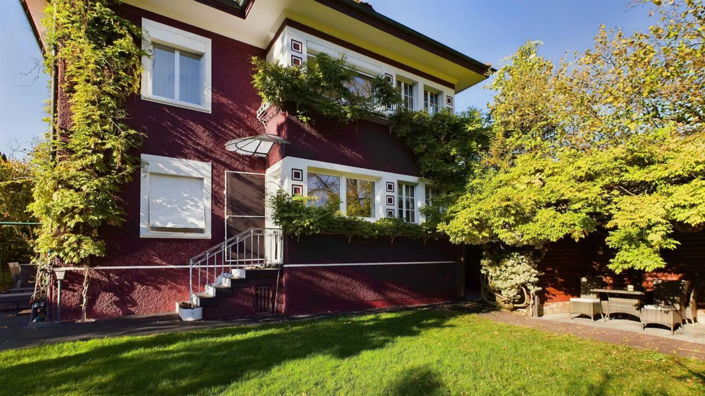 Einzigartiges Einfamilienhaus mit privatem Rückzugsort - Photo 28 of 30