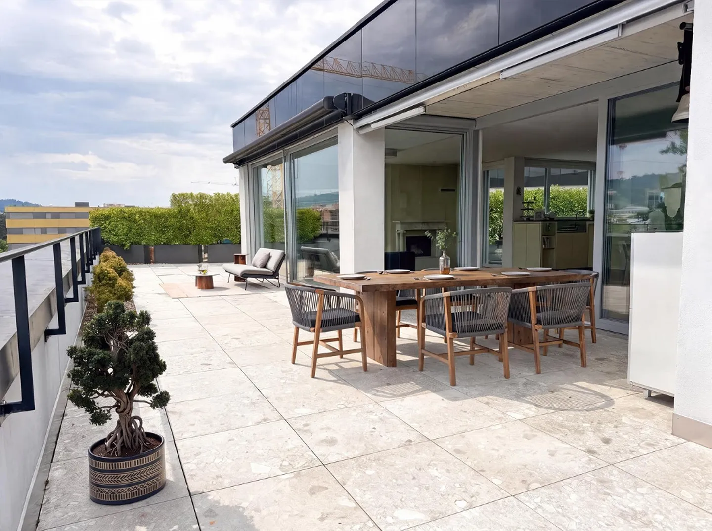 Penthouse exclusif à Sursee avec 131 m² et 135 m² de terrasse - Photo 2 sur 14
