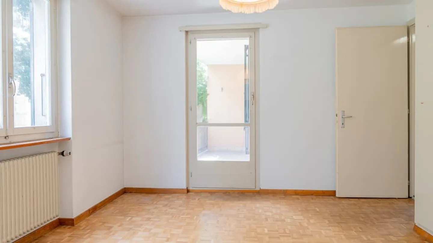 Sehr zentral gelegenes Zweifamilienhaus in Visp - Foto 6 von 12