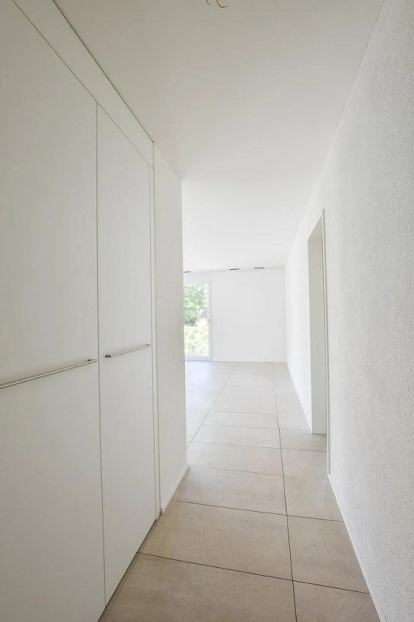 Modern 3.5-room apartment in the Jardin du Paradis - Photo 4 of 12