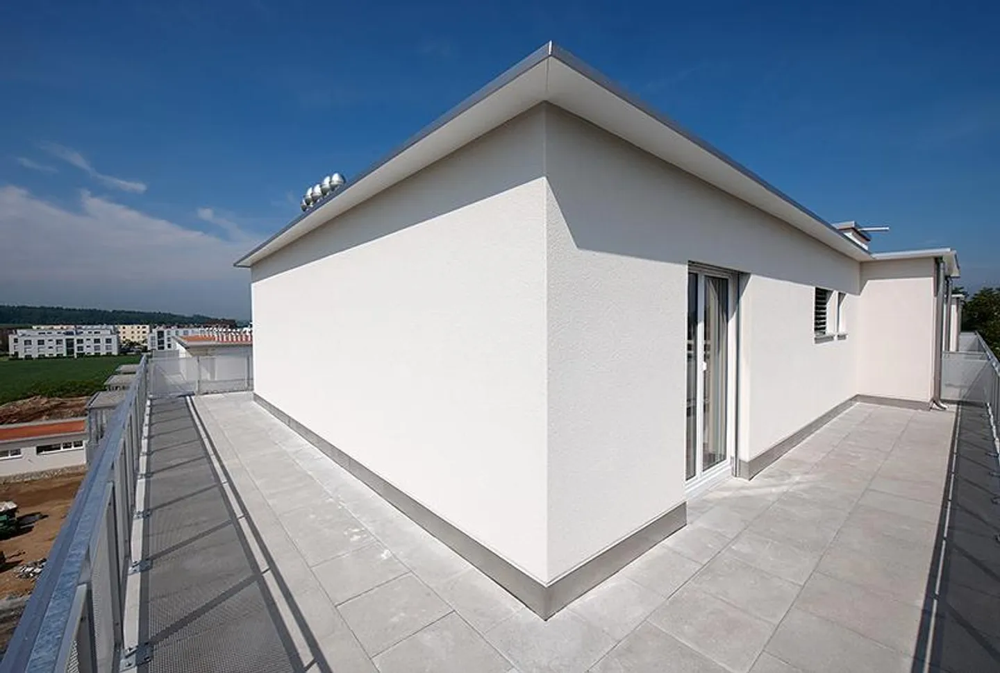 Träumen Sie von einer Terrasse rund um die Wohnung? - Photo 9 sur 9