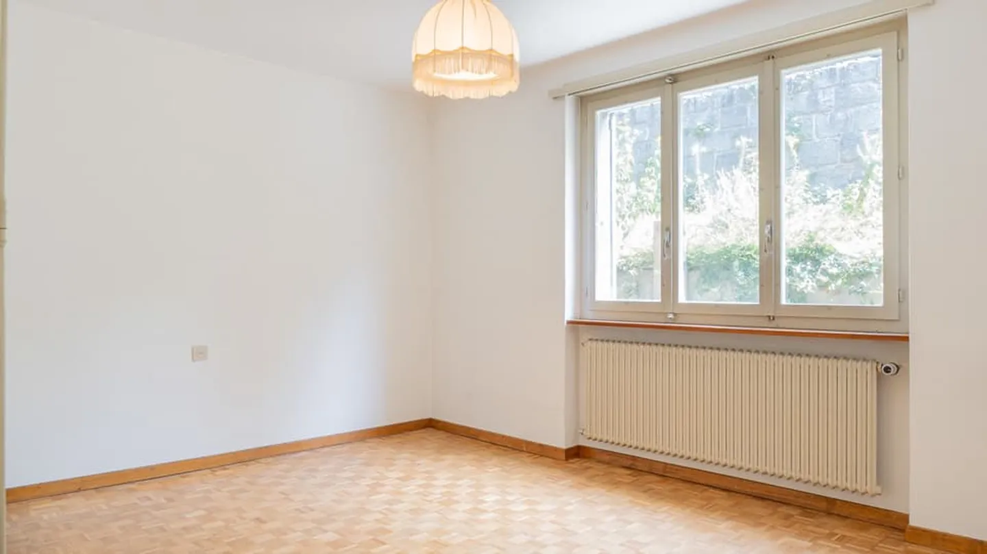 Sehr zentral gelegenes Zweifamilienhaus in Visp - Foto 5 von 12