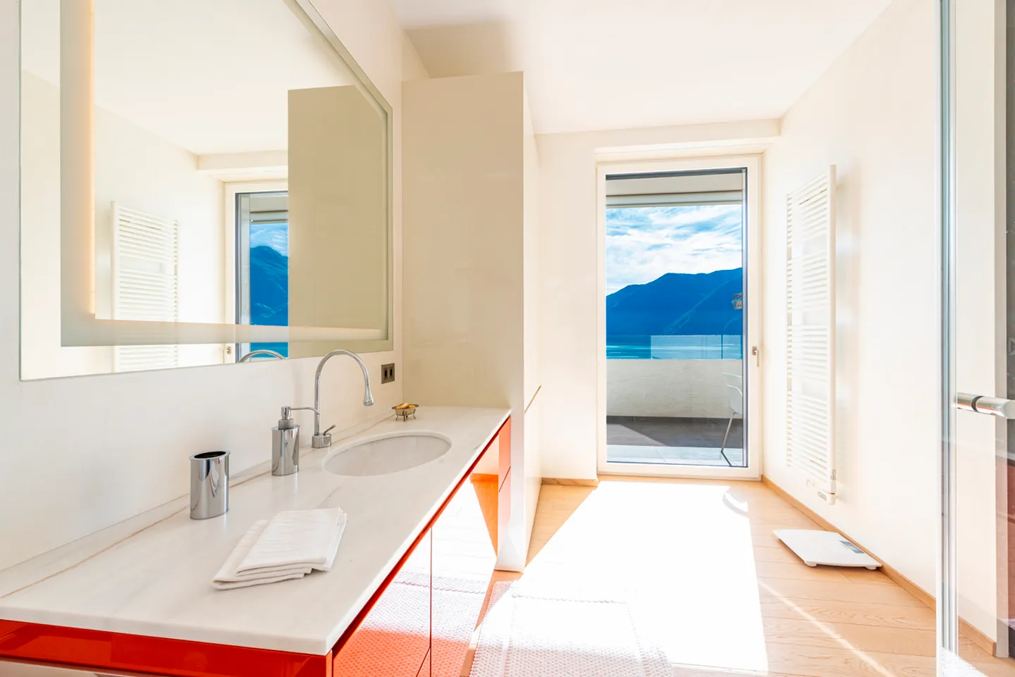 Duplex panoramique au centre de Lugano | Résidence Domus Pax - Photo 15 sur 20