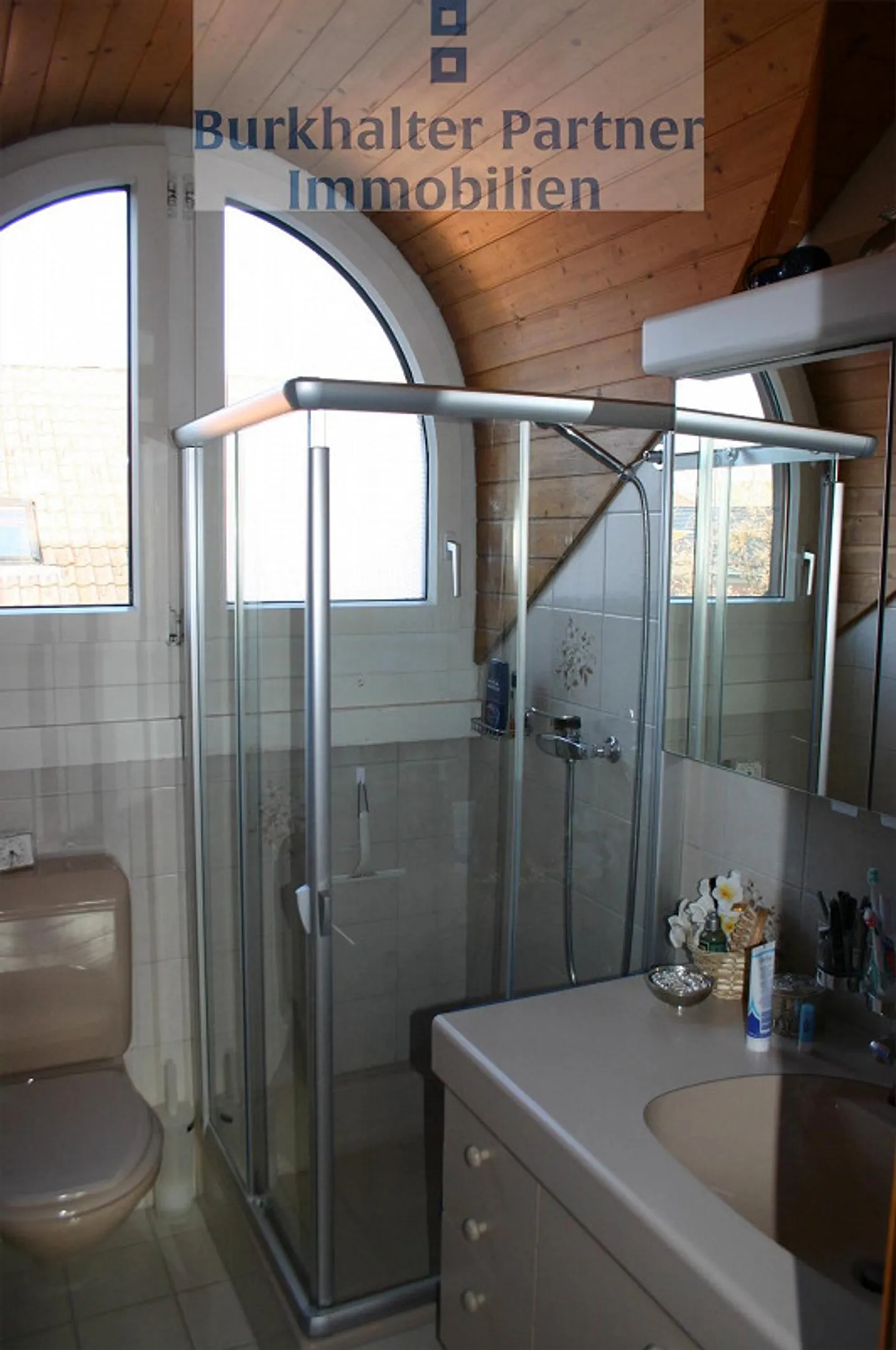 Bellissimo appartamento mansardato di 3½ locali nel quartiere di Länggass con charme - Foto 5 di 5