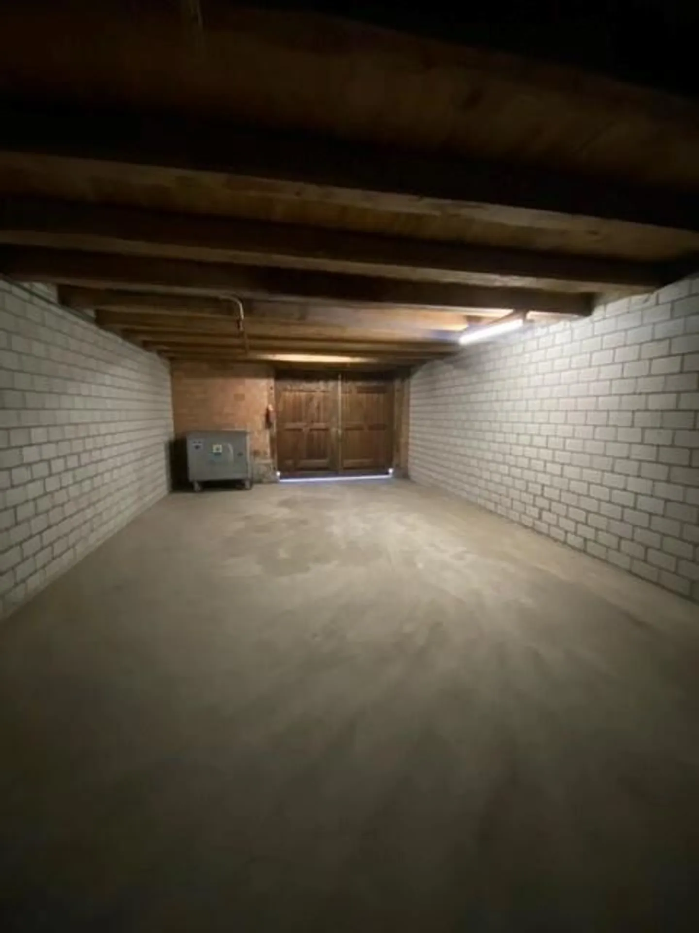 Spazi commerciali spaziosi a Niederglatt - Foto 3 di 9