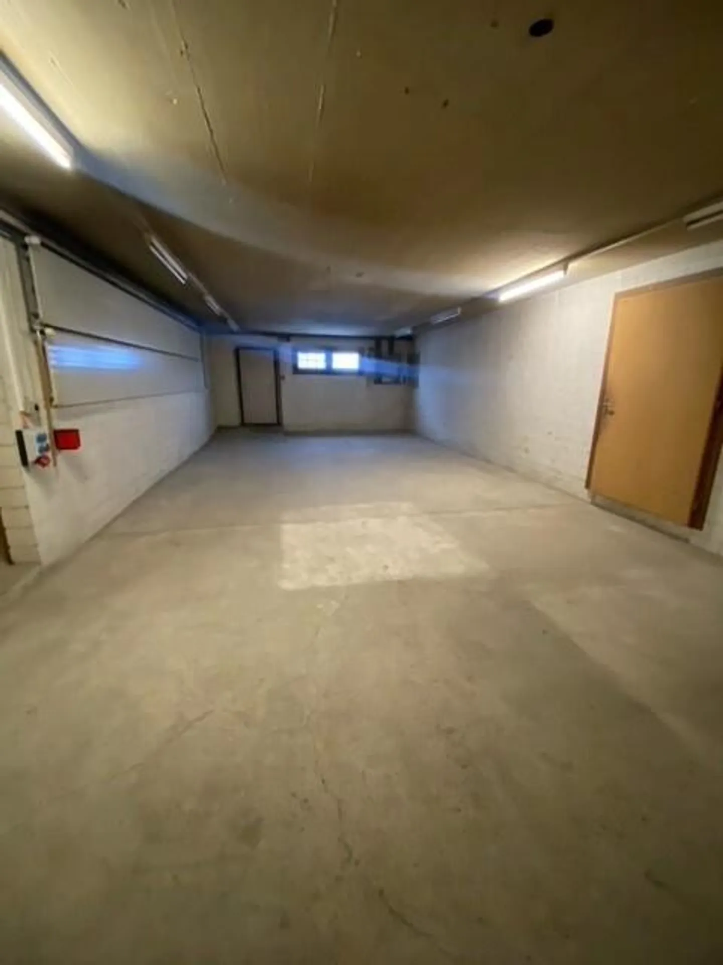 Spazi commerciali spaziosi a Niederglatt - Foto 4 di 9