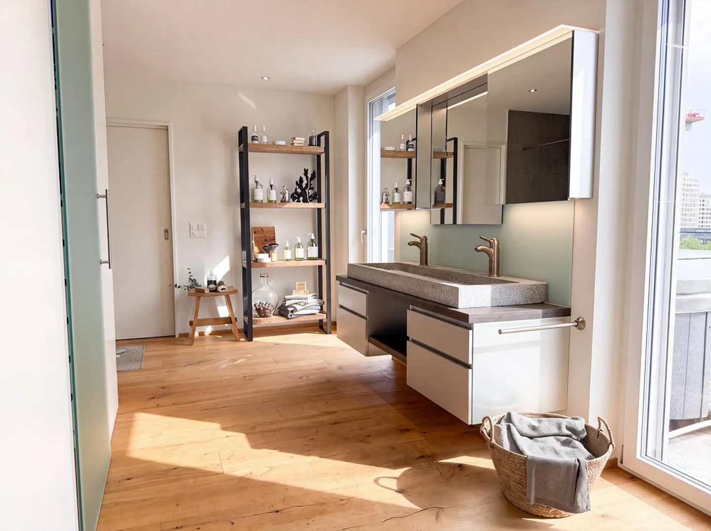 Penthouse exclusif à Sursee avec 131 m² et 135 m² de terrasse - Photo 12 sur 14