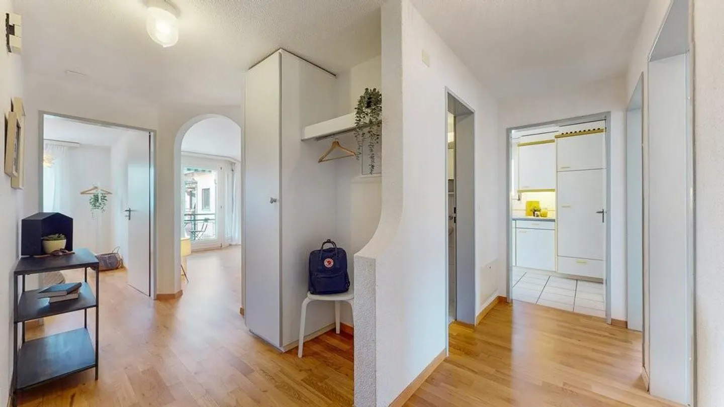 Perfekt für den Sommer - Parterrewohnung in Matten - Foto 4 von 11