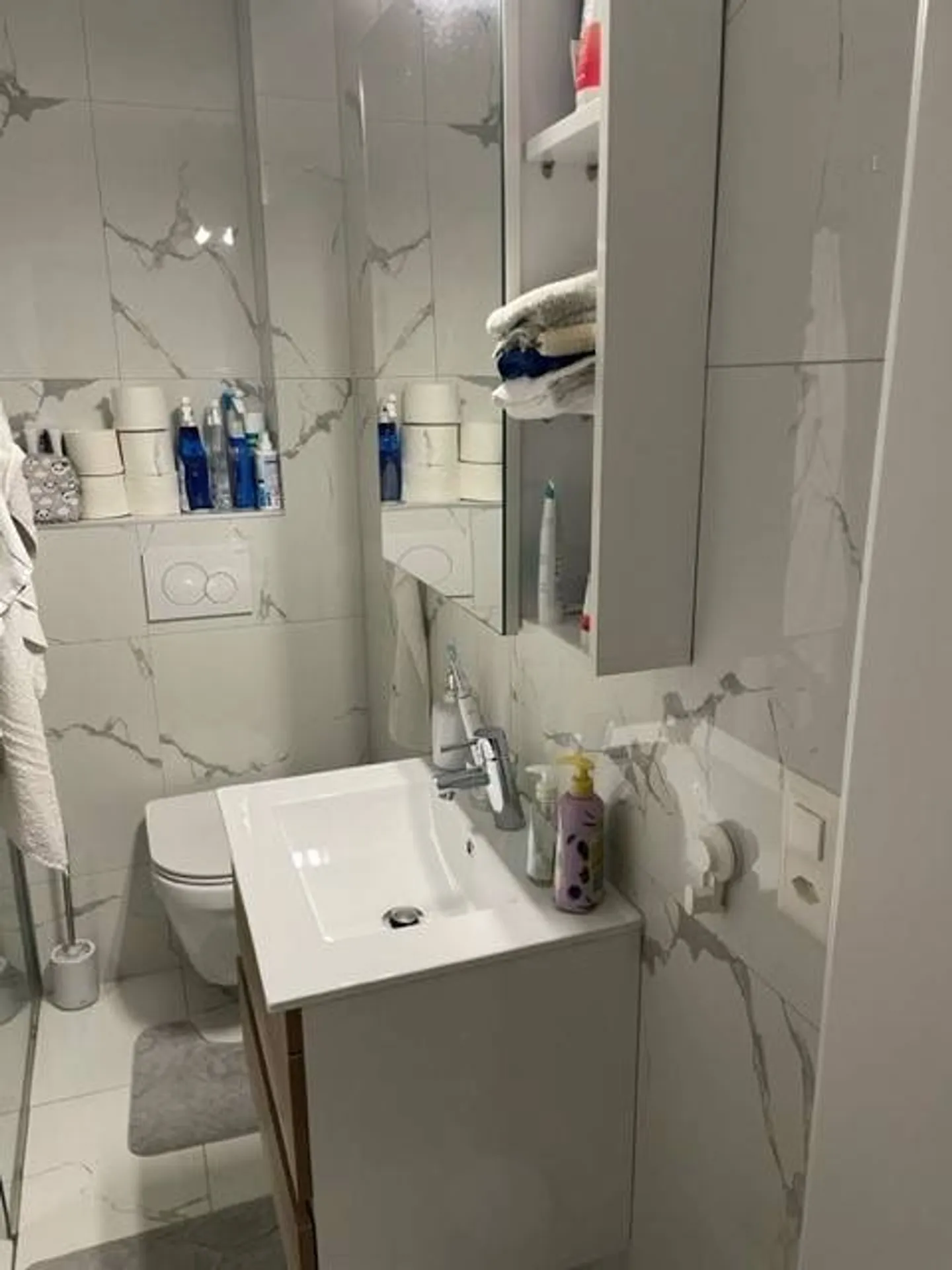 Charmantes Studio in einem kleinen Gebäude - Foto 4 von 5
