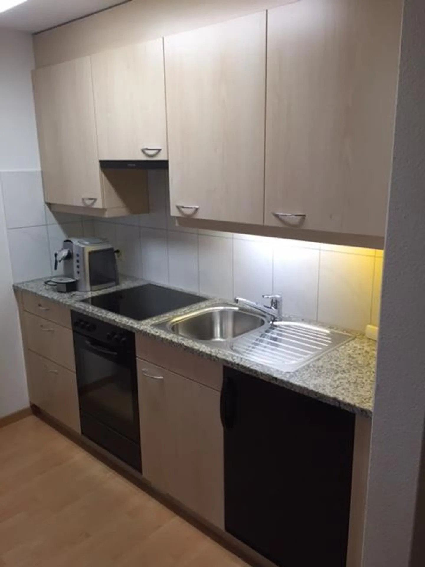 Appartement avec grand balcon - Photo 3 sur 5