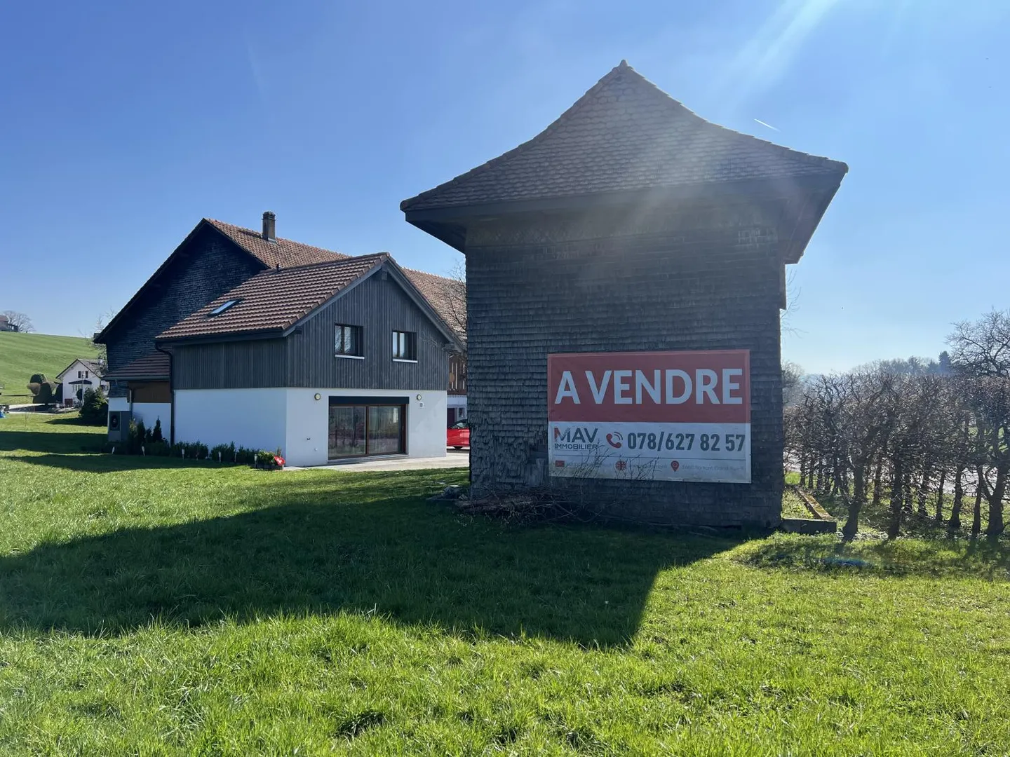 Oggetto raro nel cuore della campagna friburghese - Foto 1 di 13