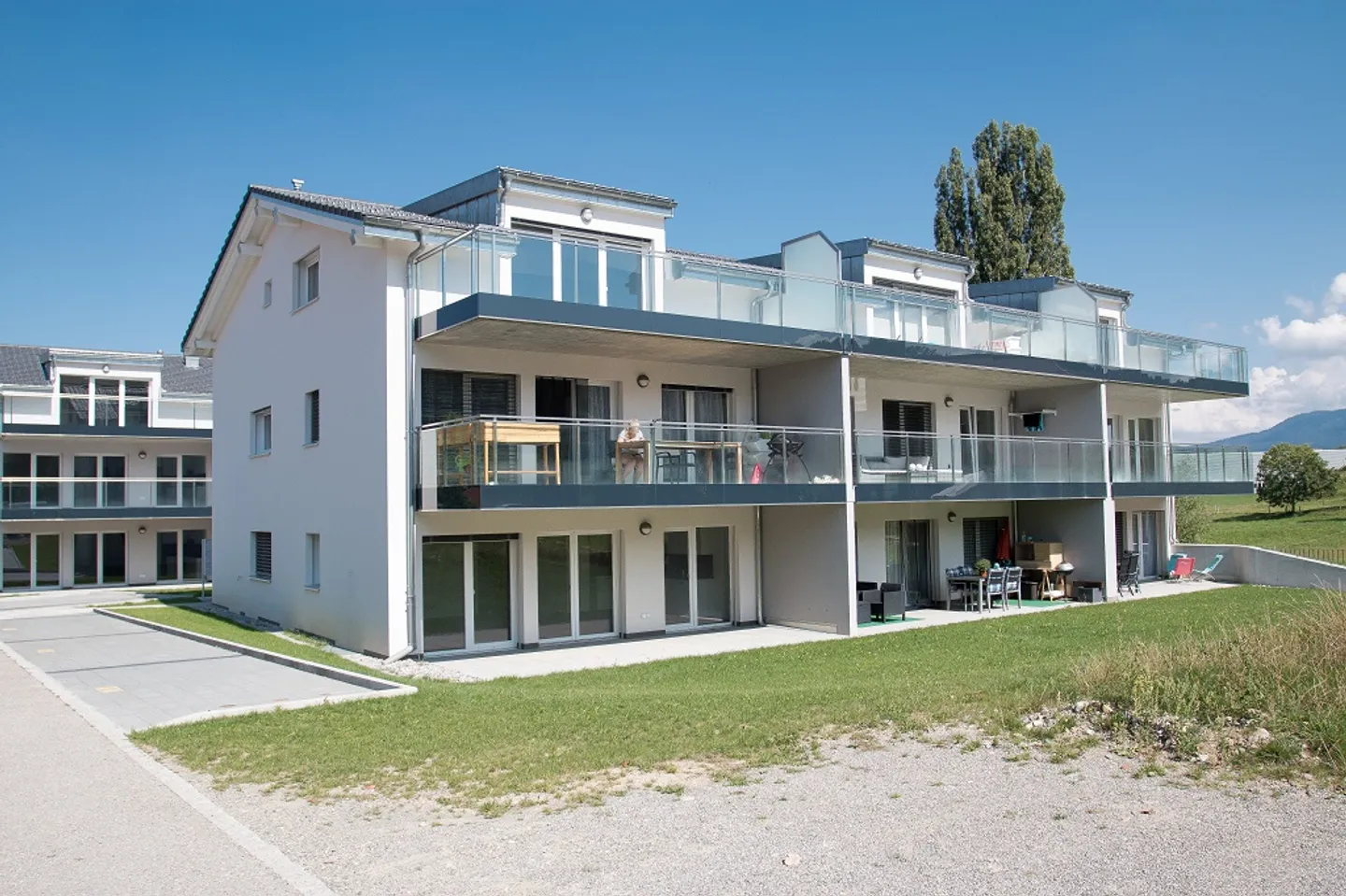 Places de Parking Couverte - Photo 2 sur 2