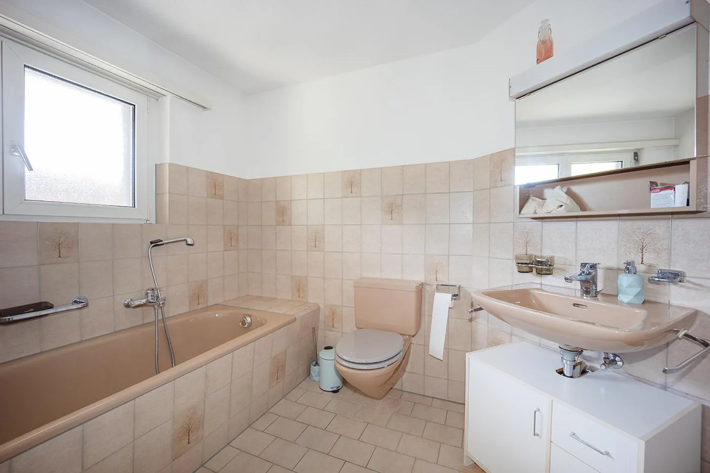 Attractive 4.5-room single-family house in a family-friendly residential area - Photo 14 of 15