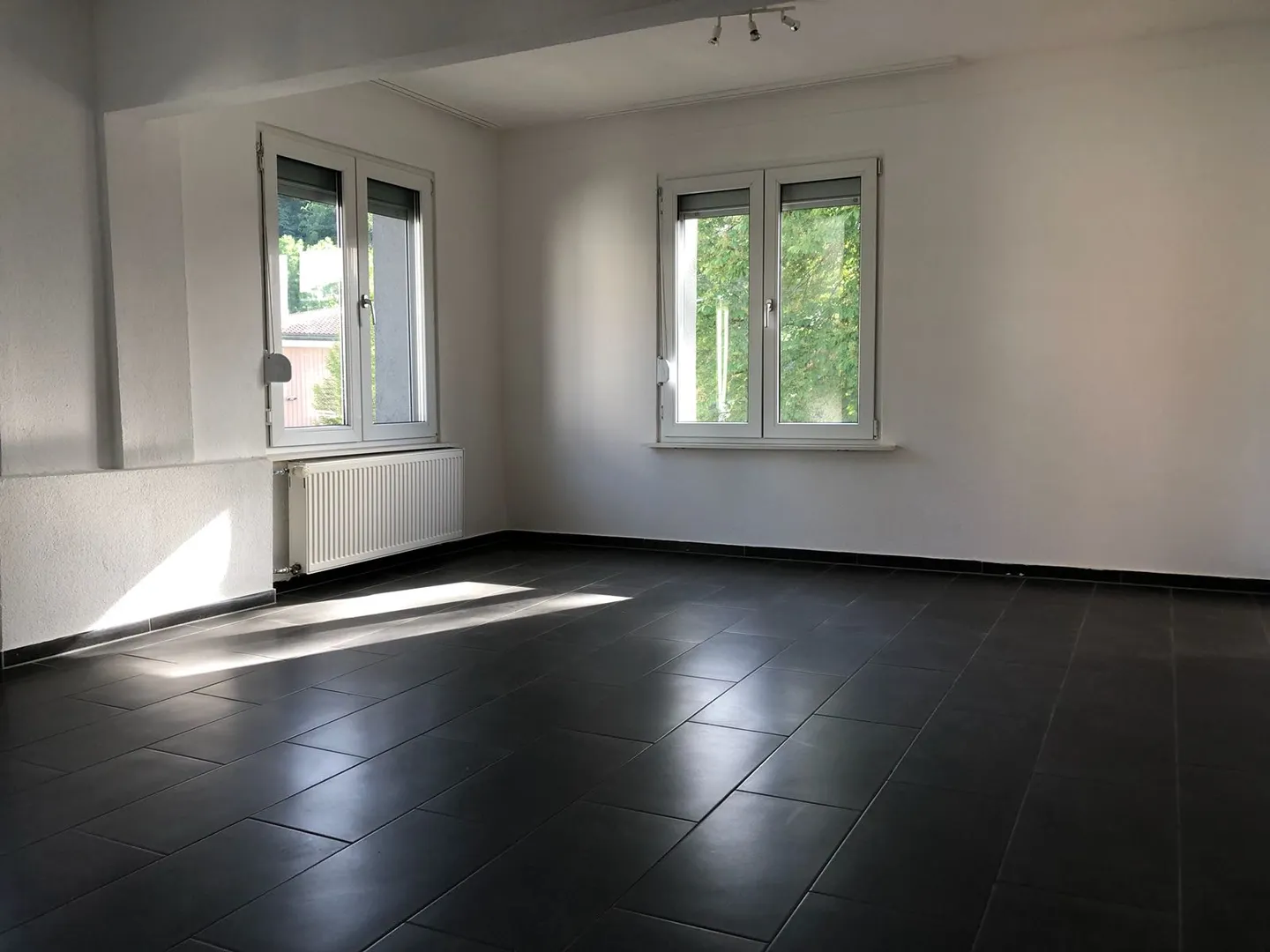 Helle 3.5-Zimmer-Wohnung - Foto 2 von 11