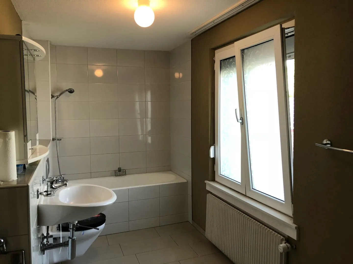 Helle 3.5-Zimmer-Wohnung - Foto 9 von 11