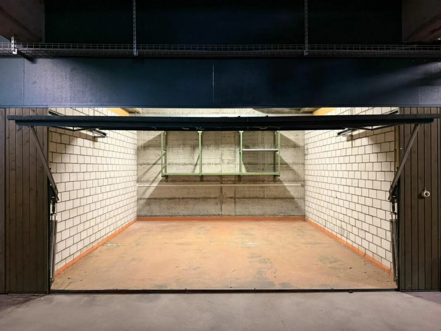 Doppelgarage Nähe Bahnhof Luzern - Foto 2 von 2