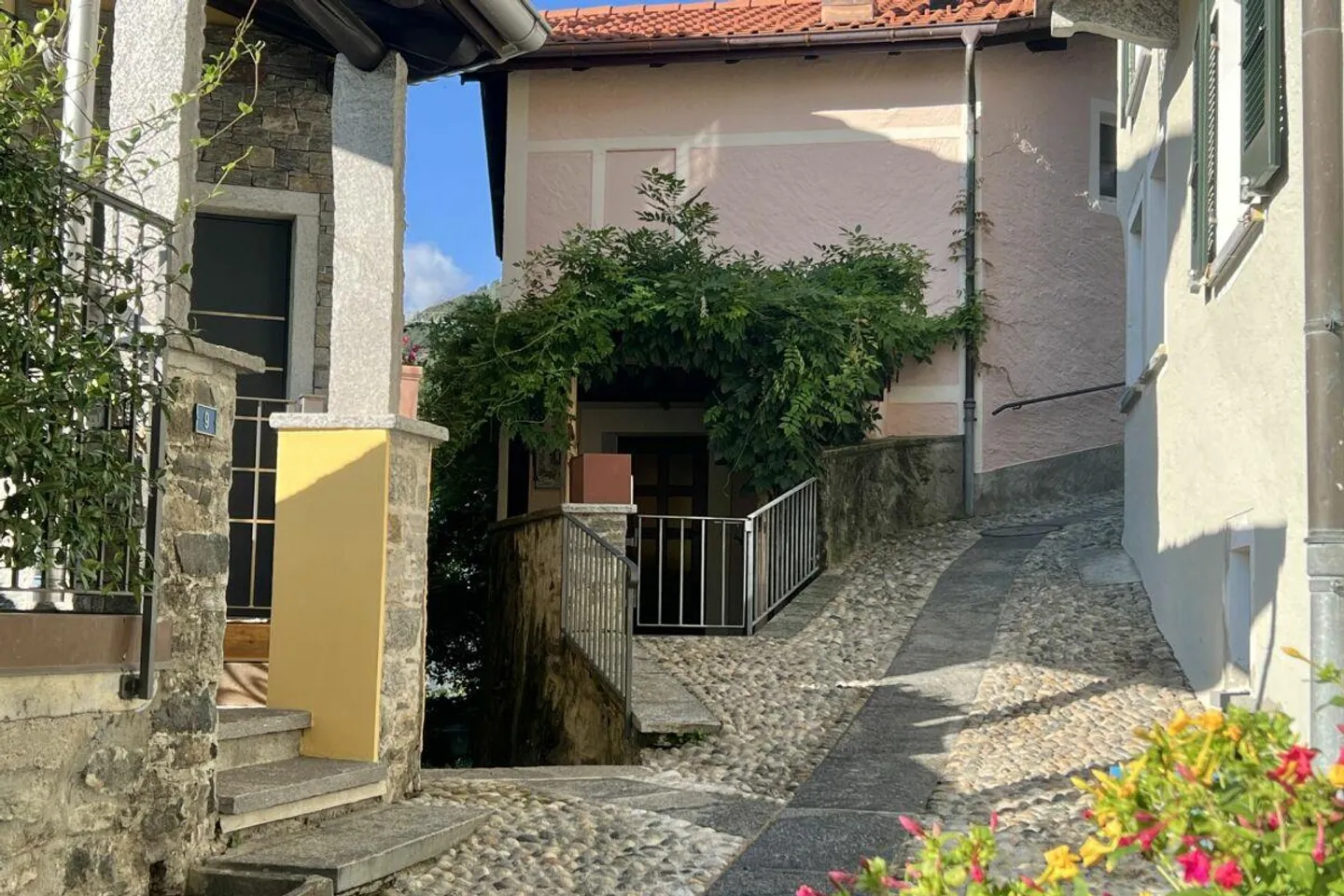 Affascinante casa di villaggio completamente arredata con giardino e vista lago - Foto 30 di 30