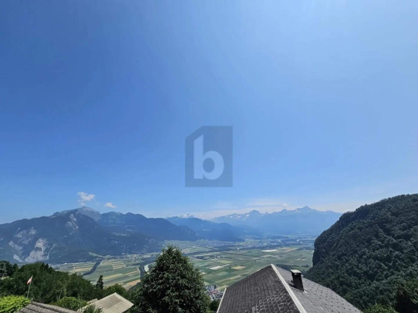 Terrain constructible à vendre - Photo 1 sur 6