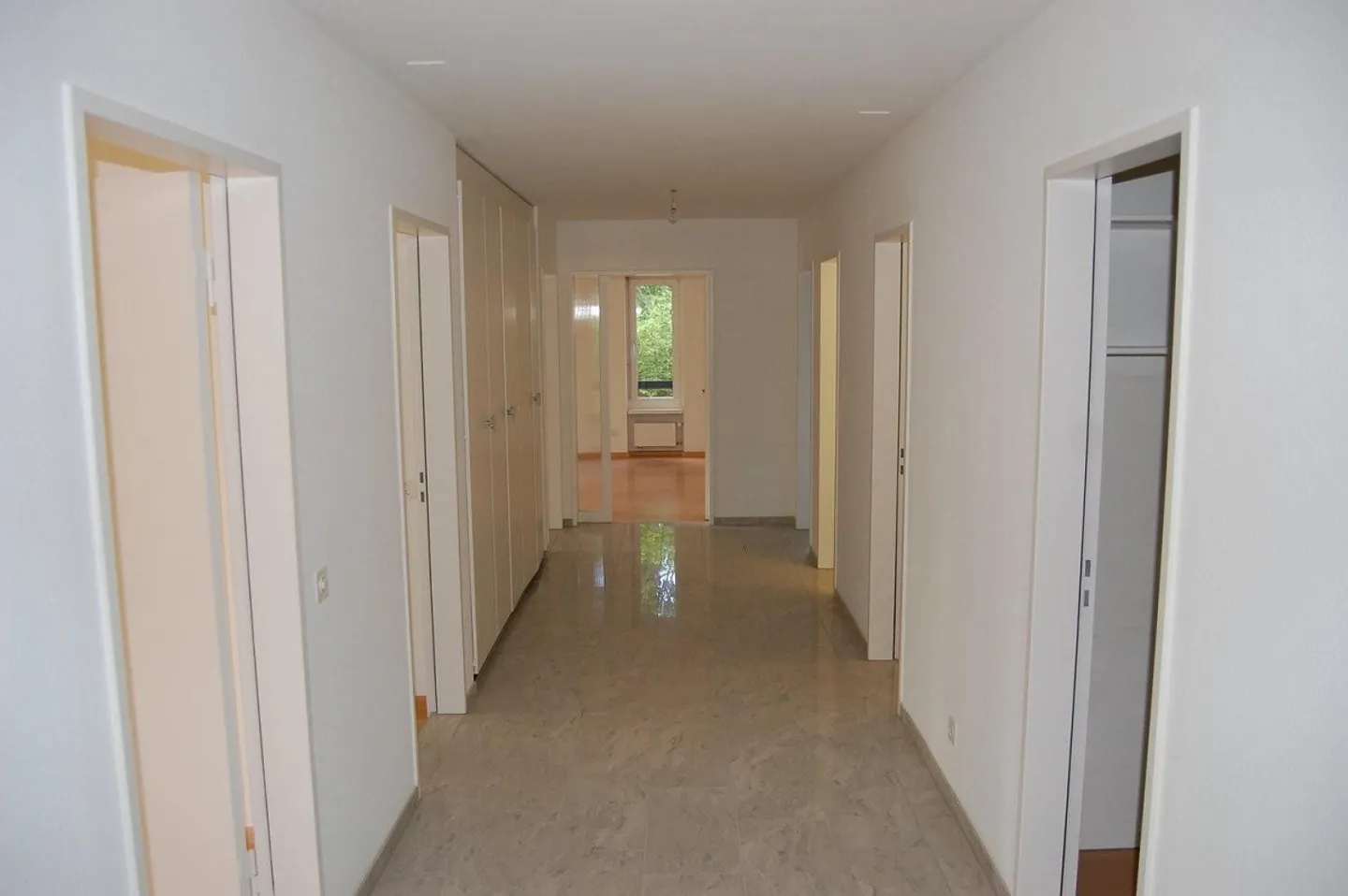 Sanierte 4-Zimmerwohnung an guter Lage - Foto 5 von 7