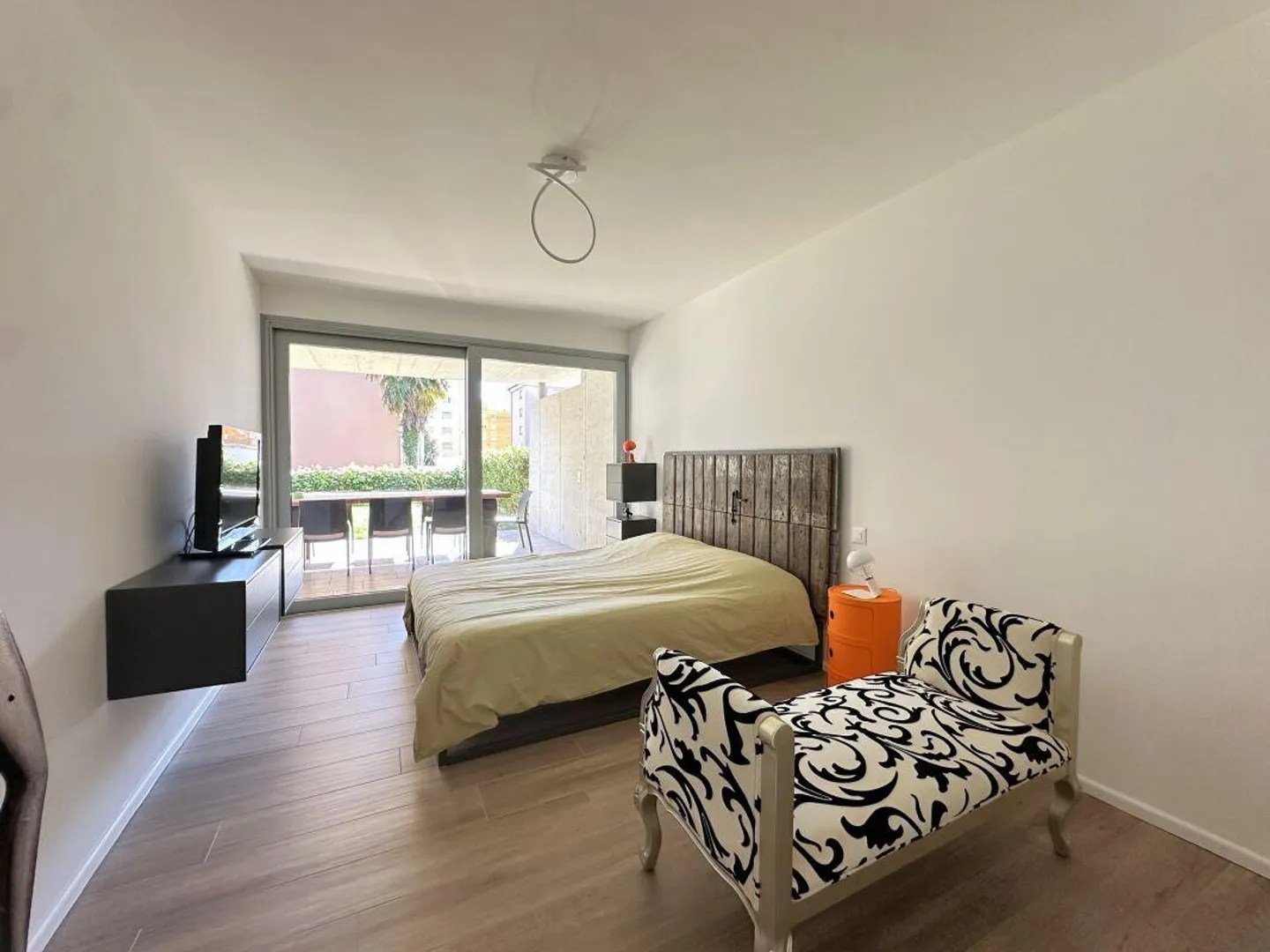 Modern 2.5-room apartment with garden in Bellinzona - Photo 5 of 10