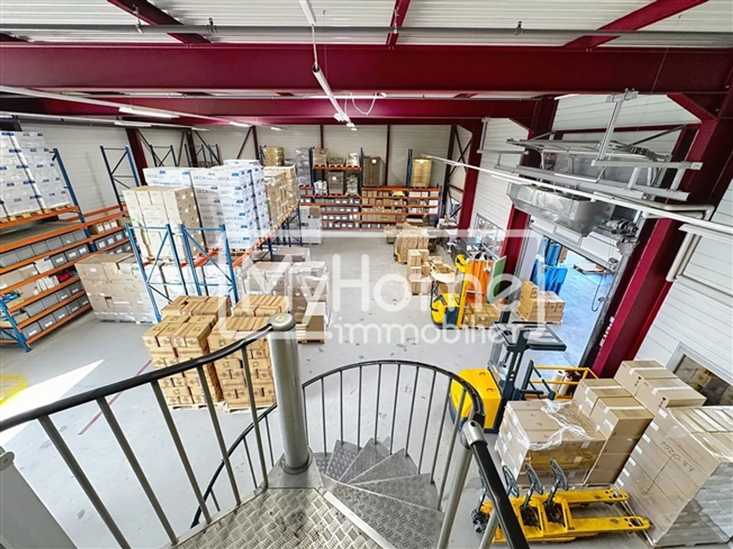 2,750 m² logistics hall in an ideal location near Lausanne - Photo 9 of 11