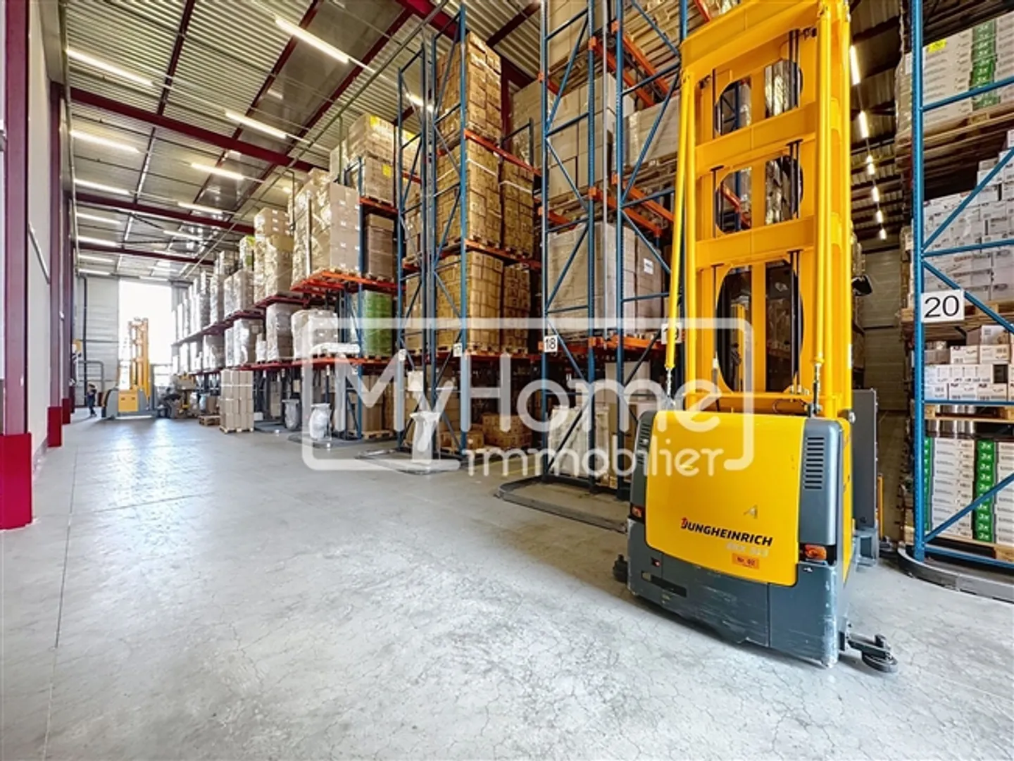 2,750 m² logistics hall in an ideal location near Lausanne - Photo 7 of 11