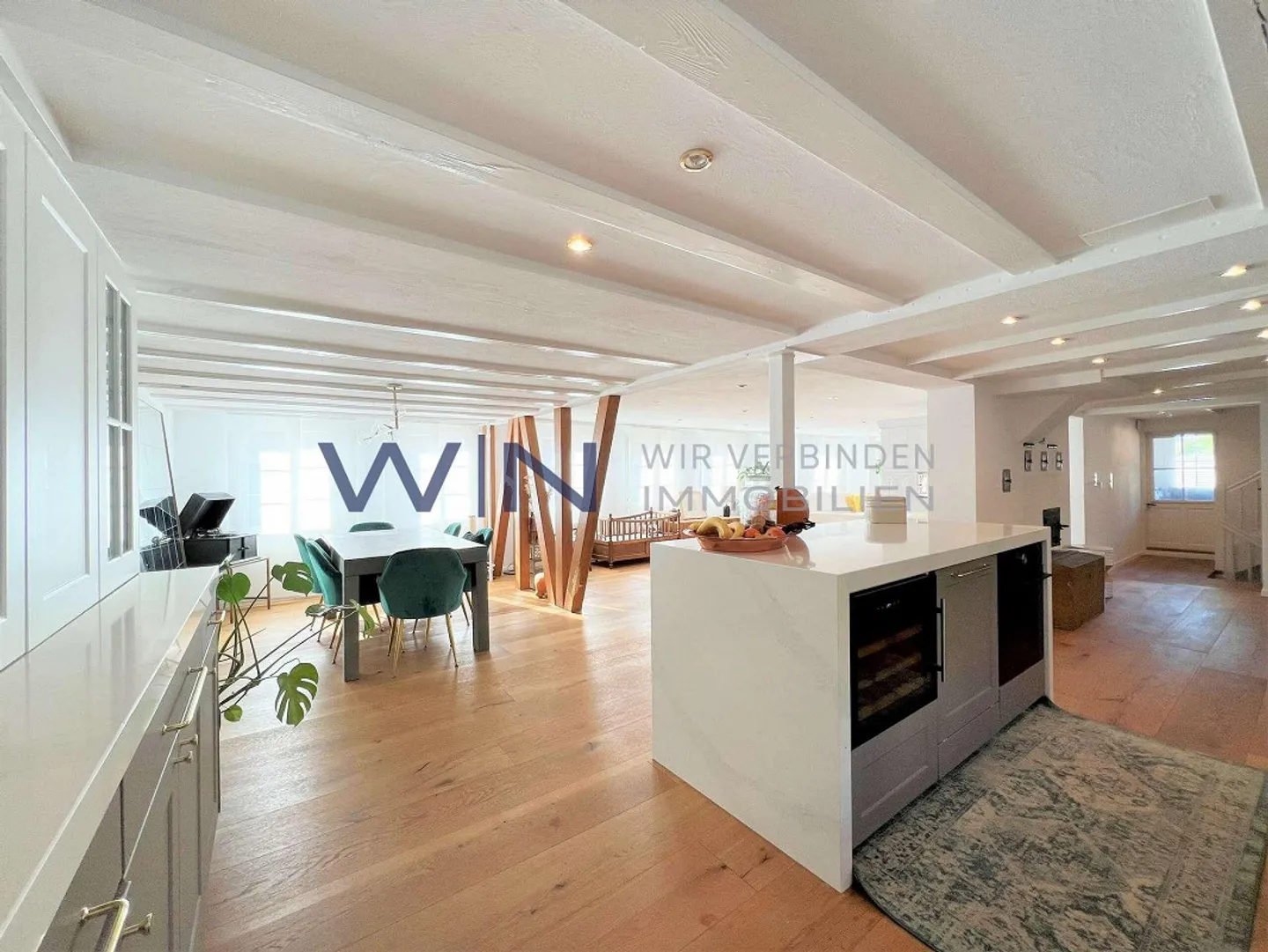 So inconspicuous and yet everything you ever wanted - Photo 4 of 6