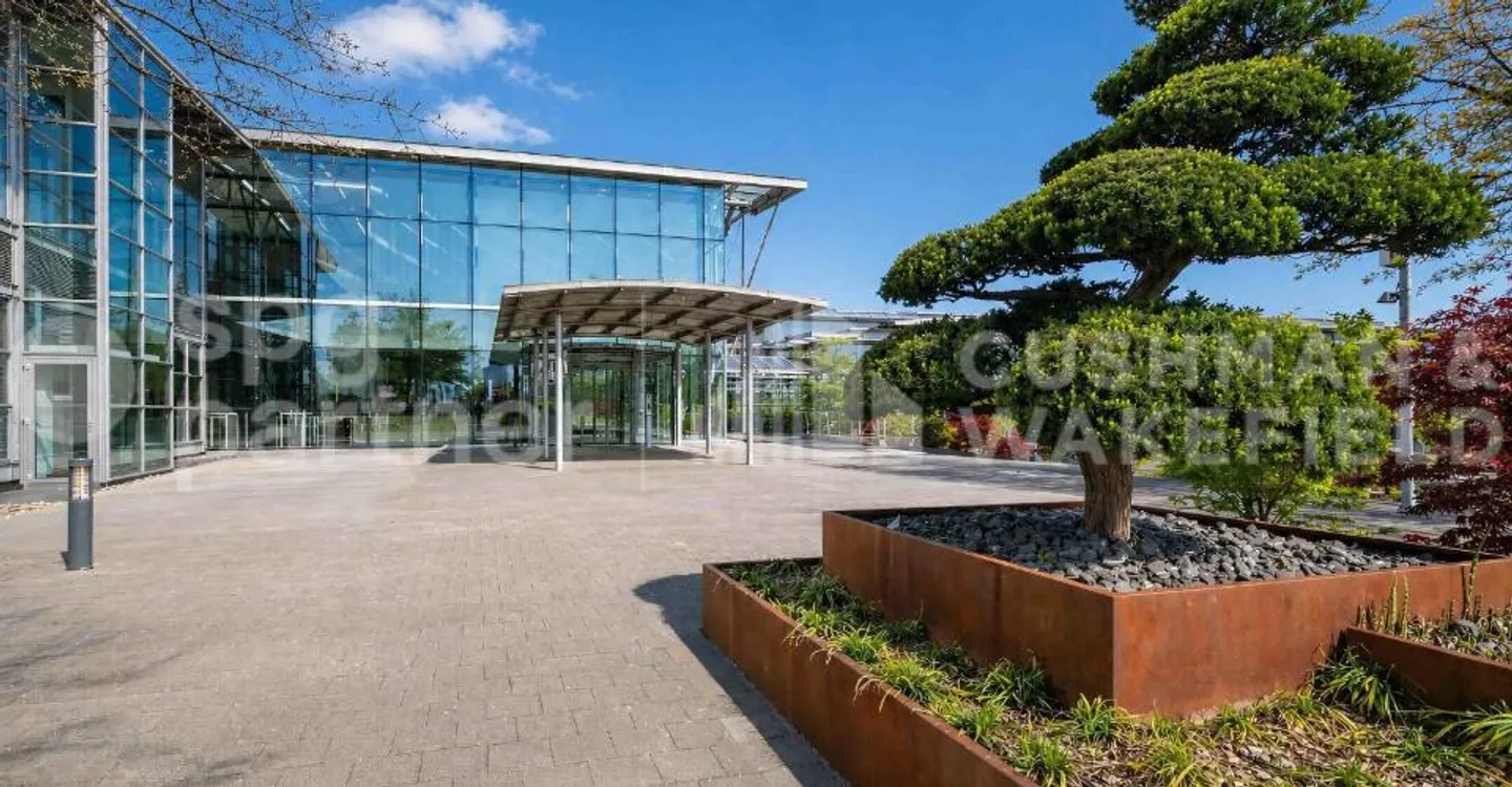 Large office space of 1,450 m² for rent - Onyx Business Park - Photo 9 of 13