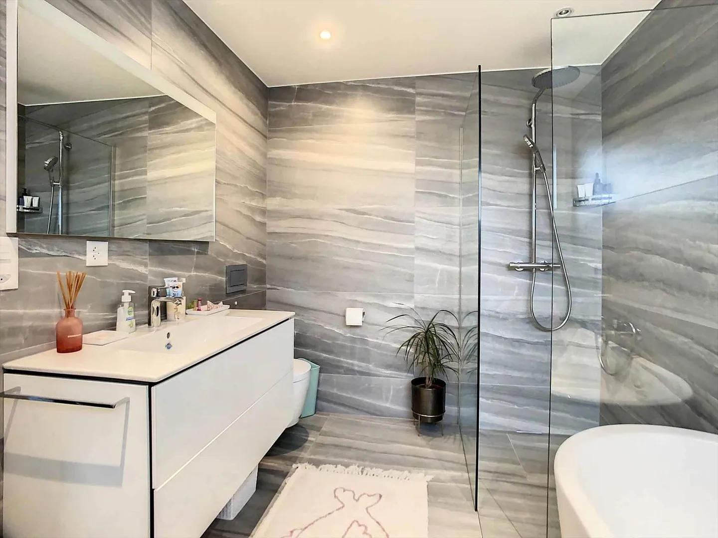 Villa moderna di 6,5 stanze nelle alture di Neuchâtel - Foto 11 di 13