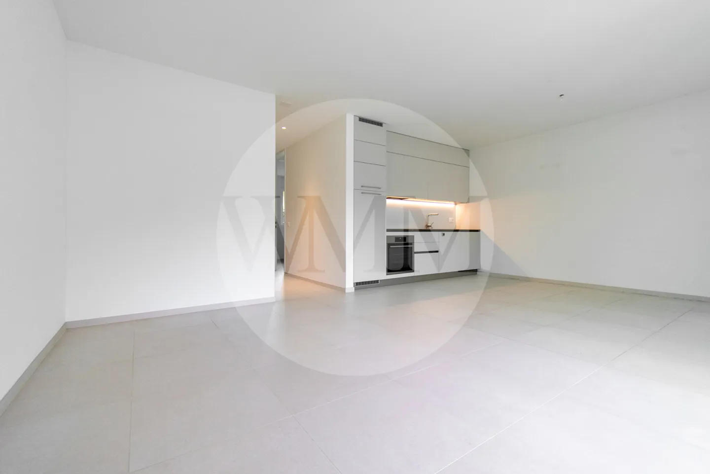 Appartamento moderno di 2,5 stanze con terrazza e giardino privato - Foto 2 di 10