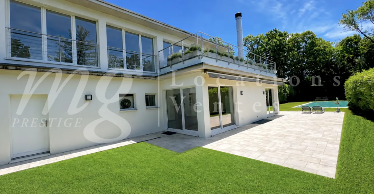Casa Indipendente Contemporanea - Foto 3 di 9