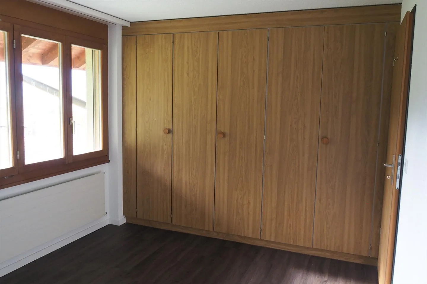 Charming 4.5-room apartment with lake view in Oberhofen on Lake Thun - Photo 12 of 13