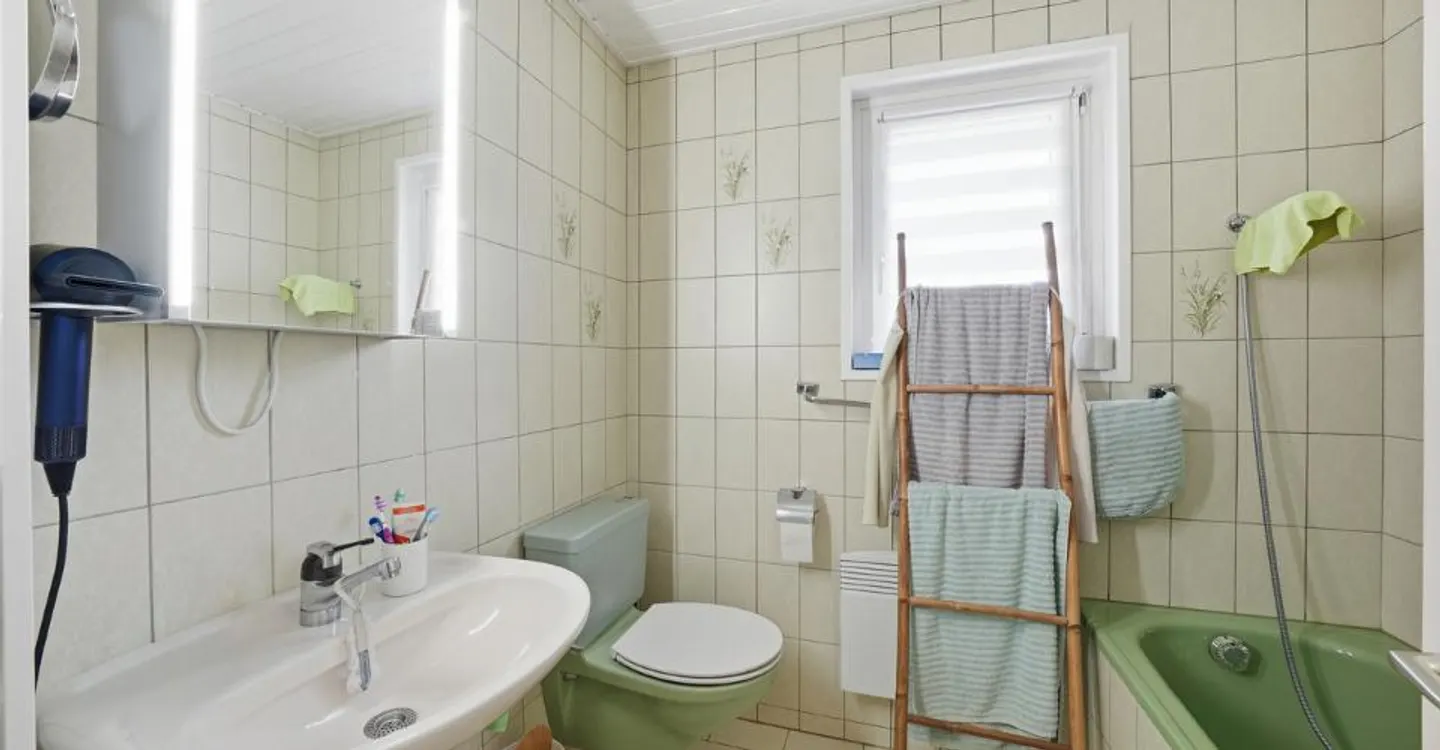 Charmantes Einfamilienhaus mit Erweiterungspotenzial - Foto 9 von 13