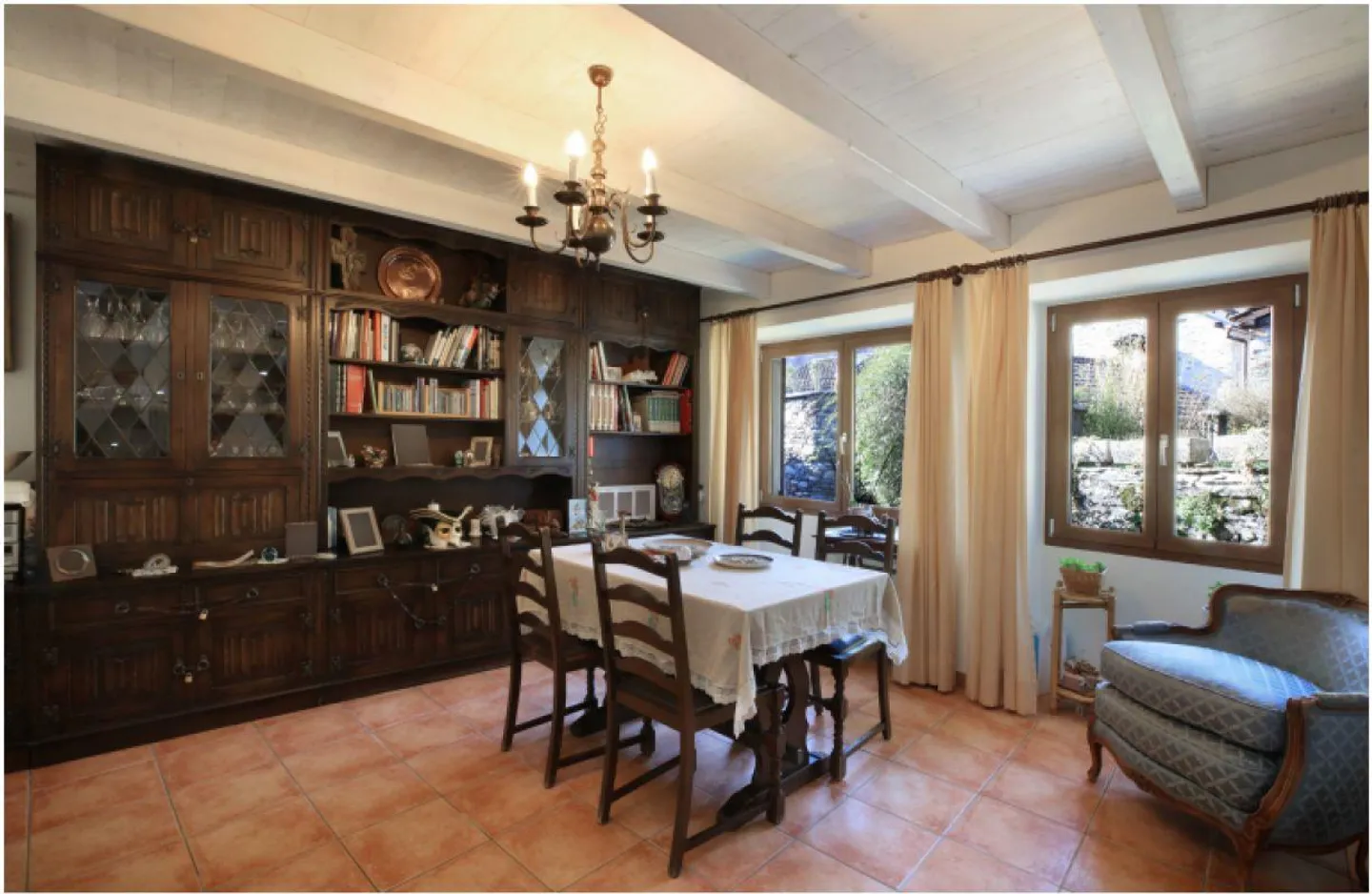 Magnifique maison bifamiliale à Arcegno - Photo 5 sur 13