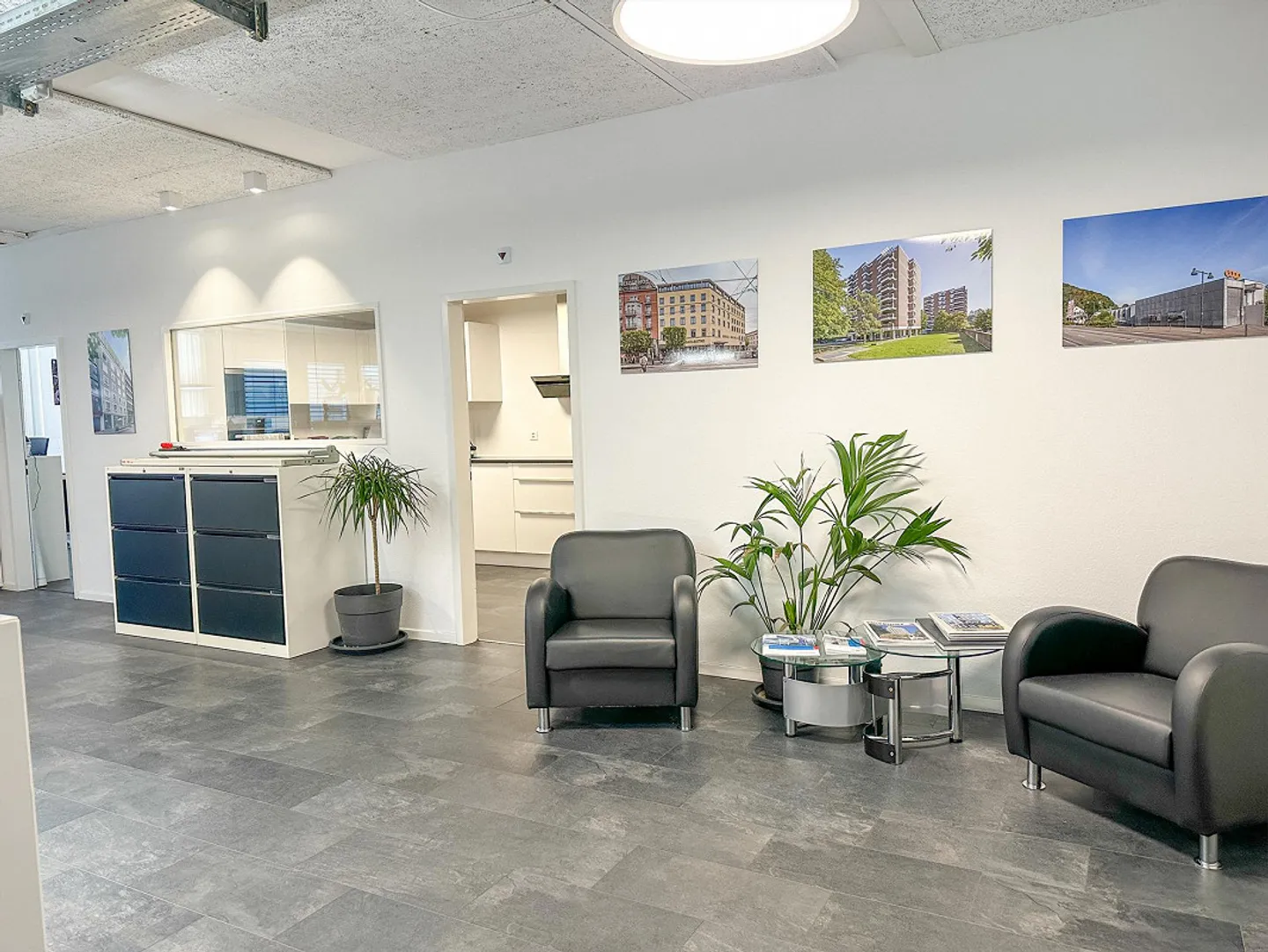 Modernes Büro mit top Anbindung an die Autobahn - Foto 3 von 7