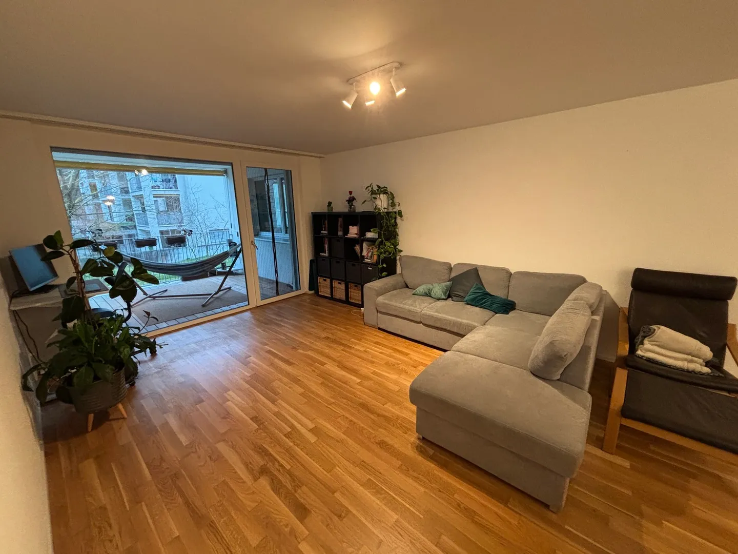 Möblierte Wohnung in Boll - Foto 1 von 10