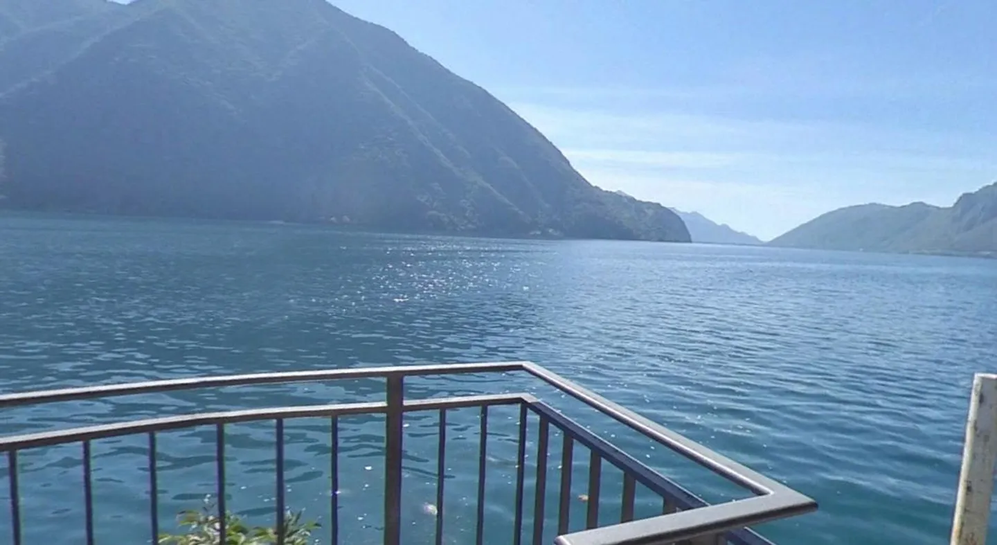 CASTAGNOLA Hotel to be renovated by the lake with boat dock - Photo 1 of 1