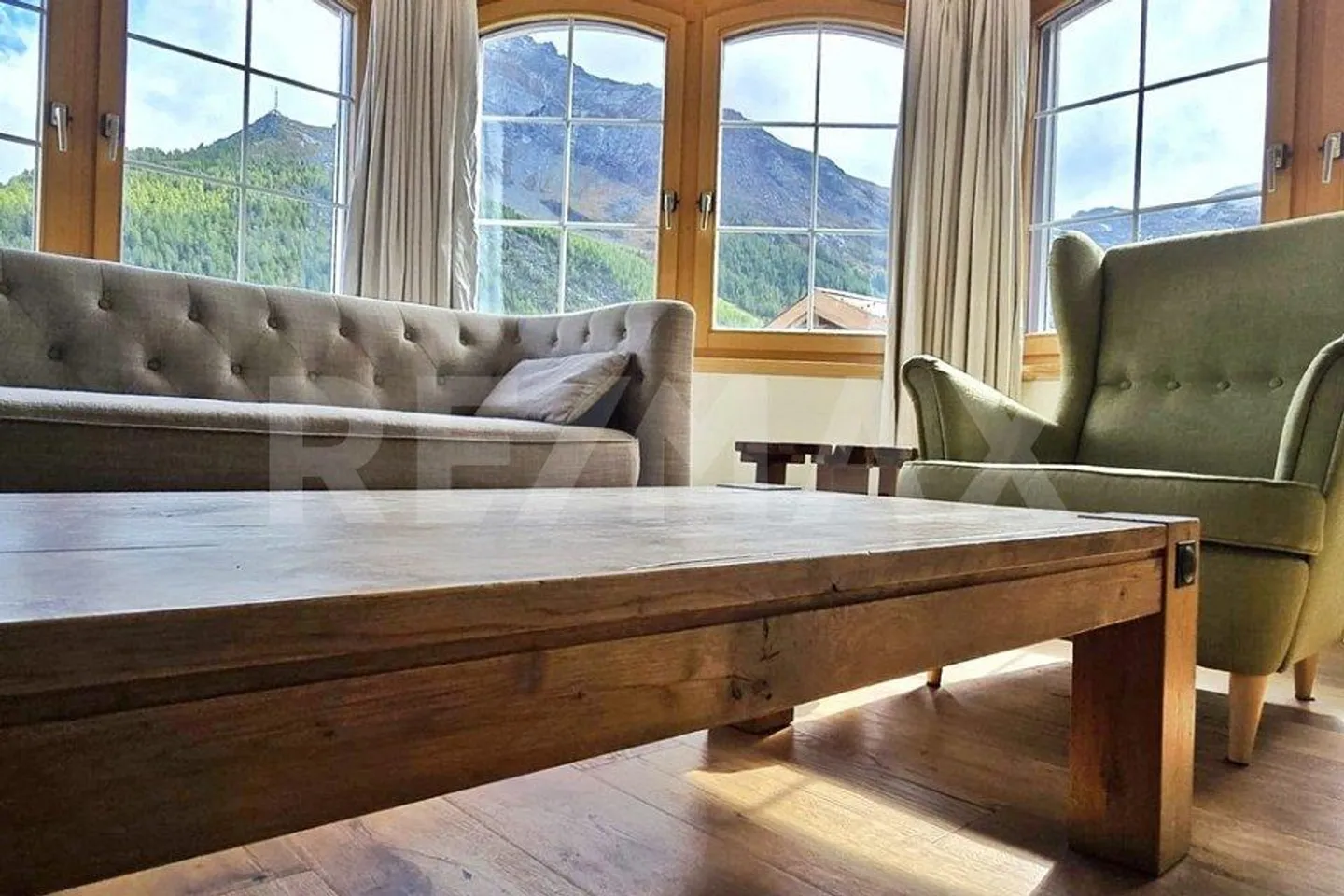 Newly renovated, very bright apartment by the Hannigbahn - Photo 6 of 13