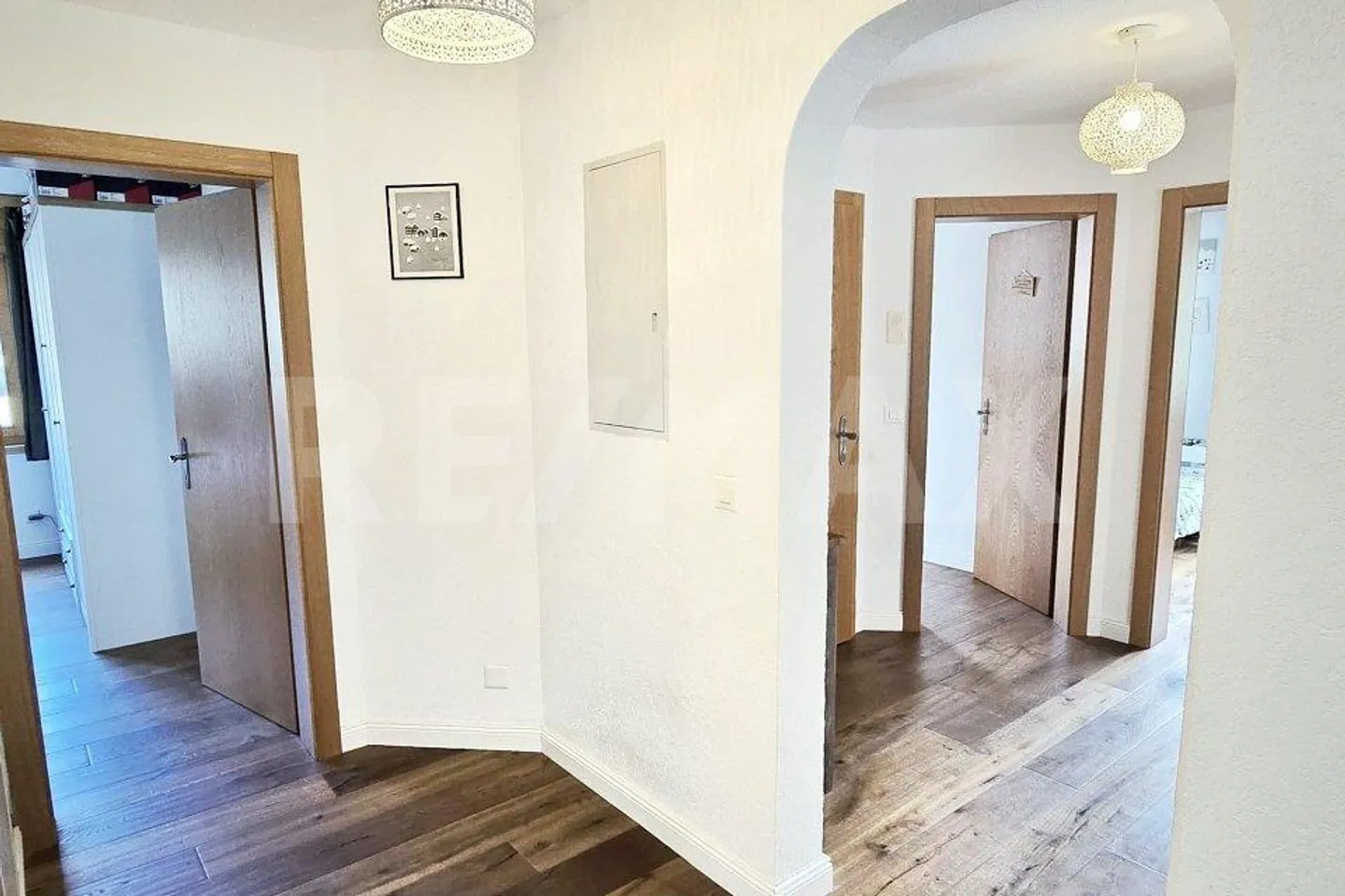 Newly renovated, very bright apartment by the Hannigbahn - Photo 8 of 13