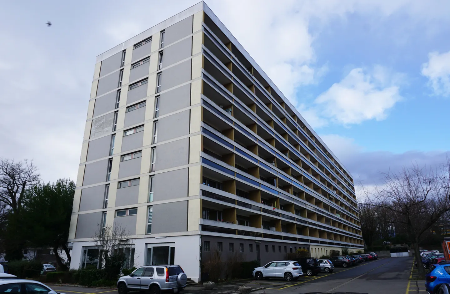Sicherer Außenparkplatz - Foto 1 von 1