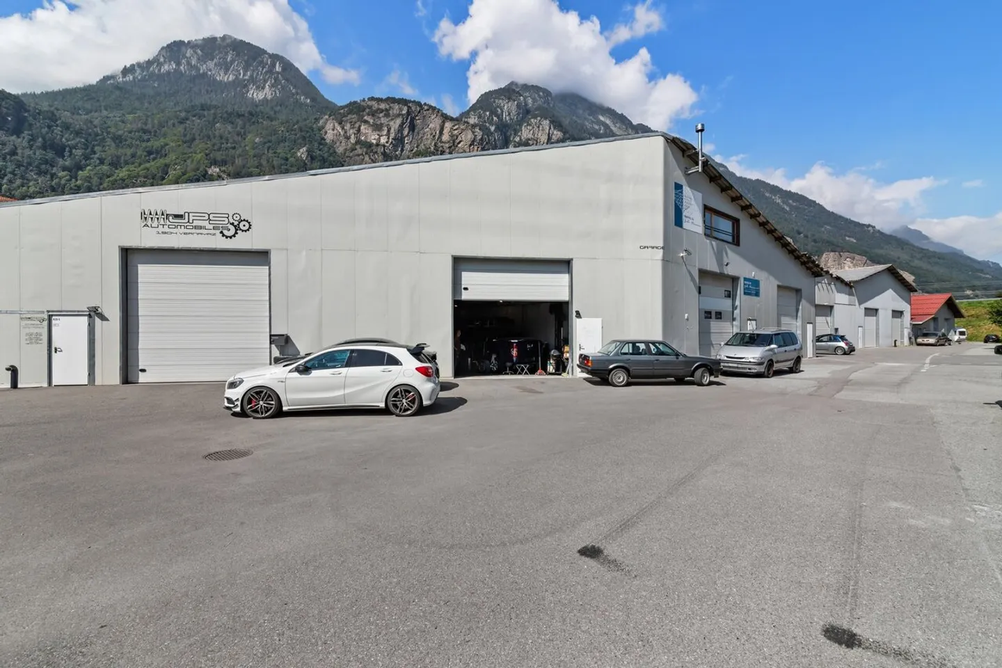 184 m² Werkstatt zu vermieten - Historischer Industriekomplex von Vernayaz - Foto 2 von 10