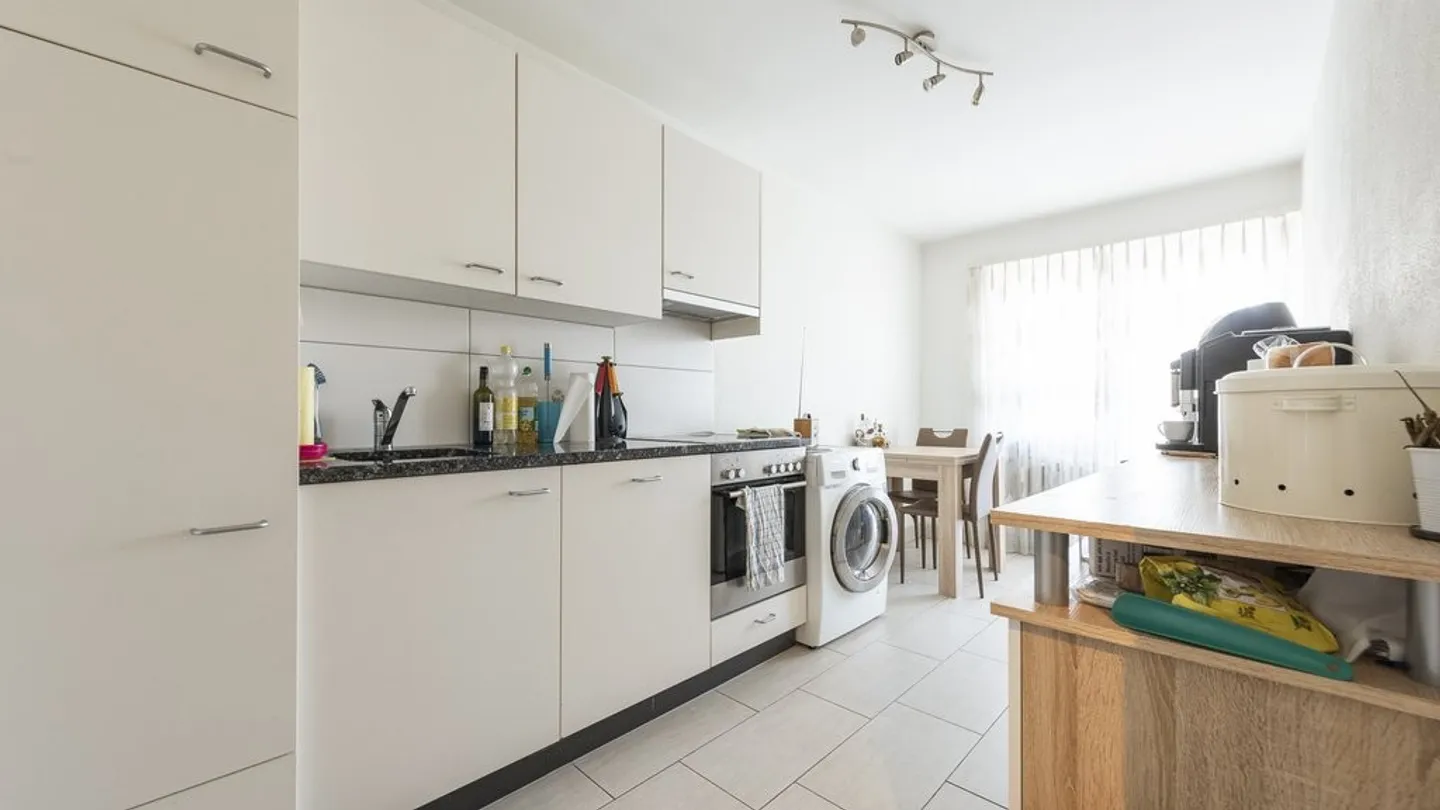 Your new city apartment - Photo 3 of 4